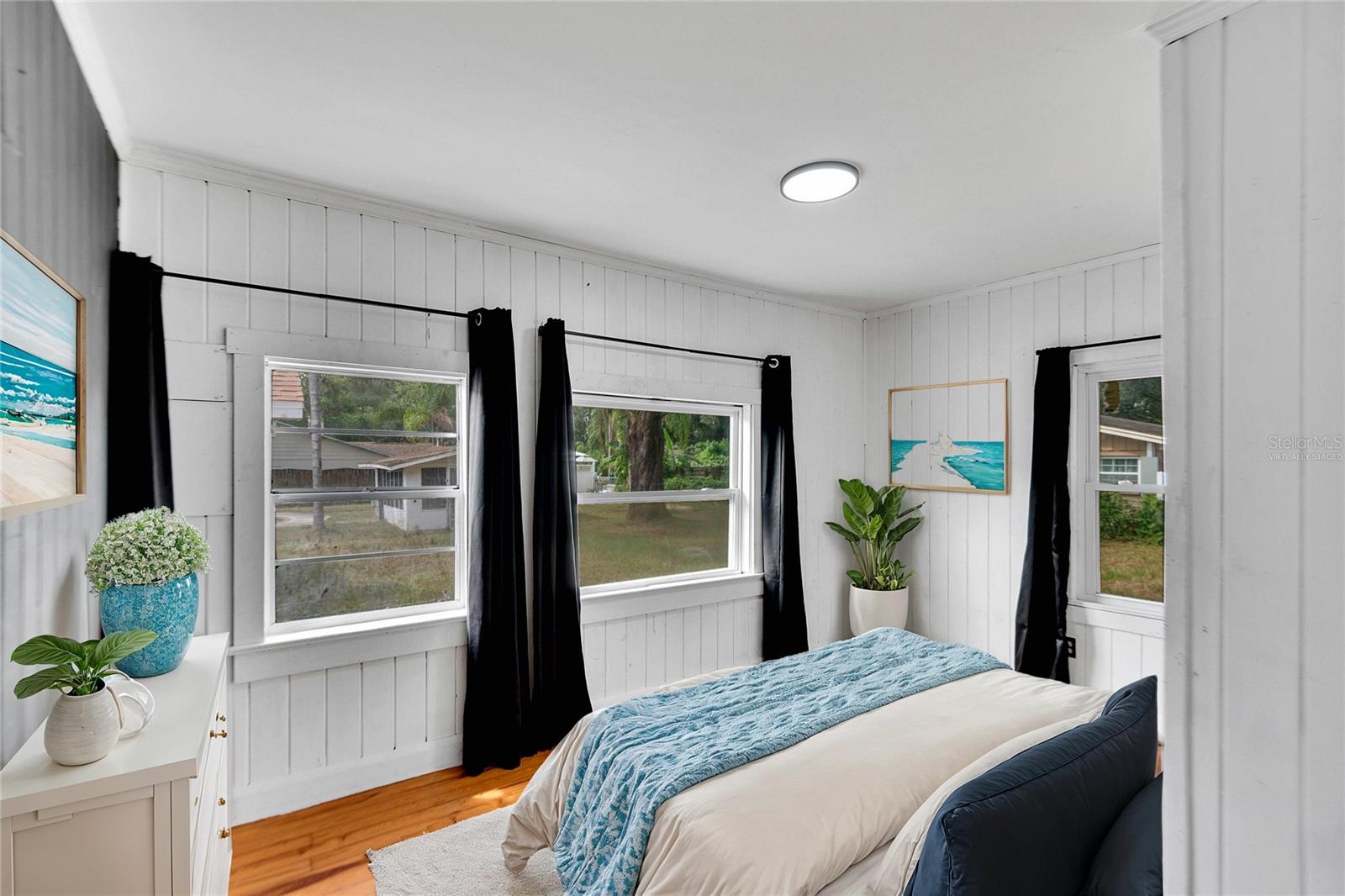 11718 N OLA AVE, TAMPA, FL, 33612