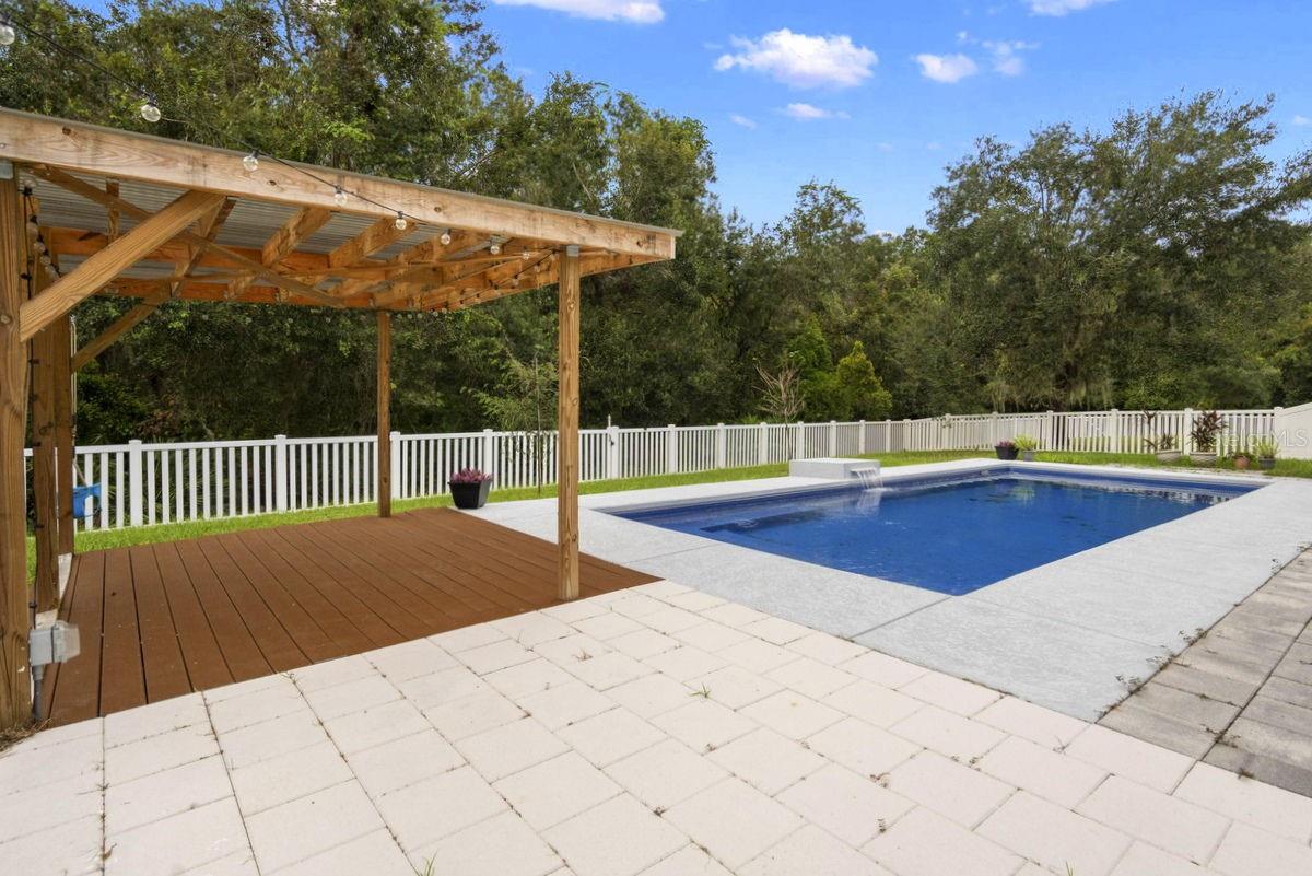 11006 OYSTER BAY CIR, NEW PORT RICHEY, FL, 34654