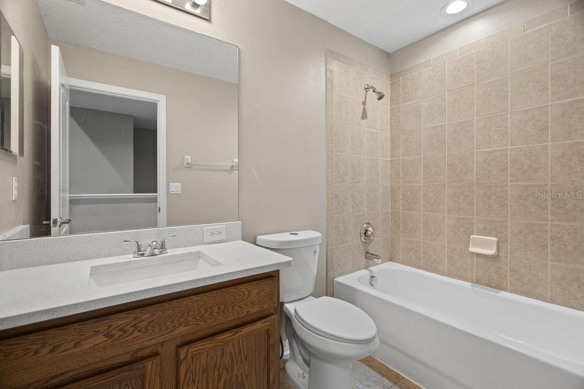 11006 OYSTER BAY CIR, NEW PORT RICHEY, FL, 34654