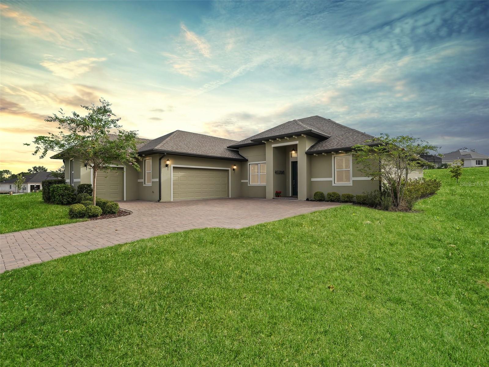 5159 GREENS DR, LADY LAKE, FL, 32159