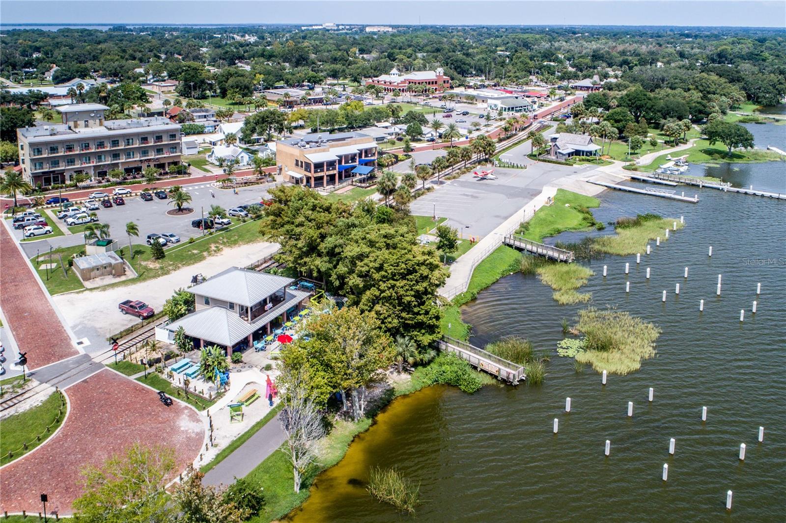 28432 TAMMI DR, TAVARES, FL, 32778