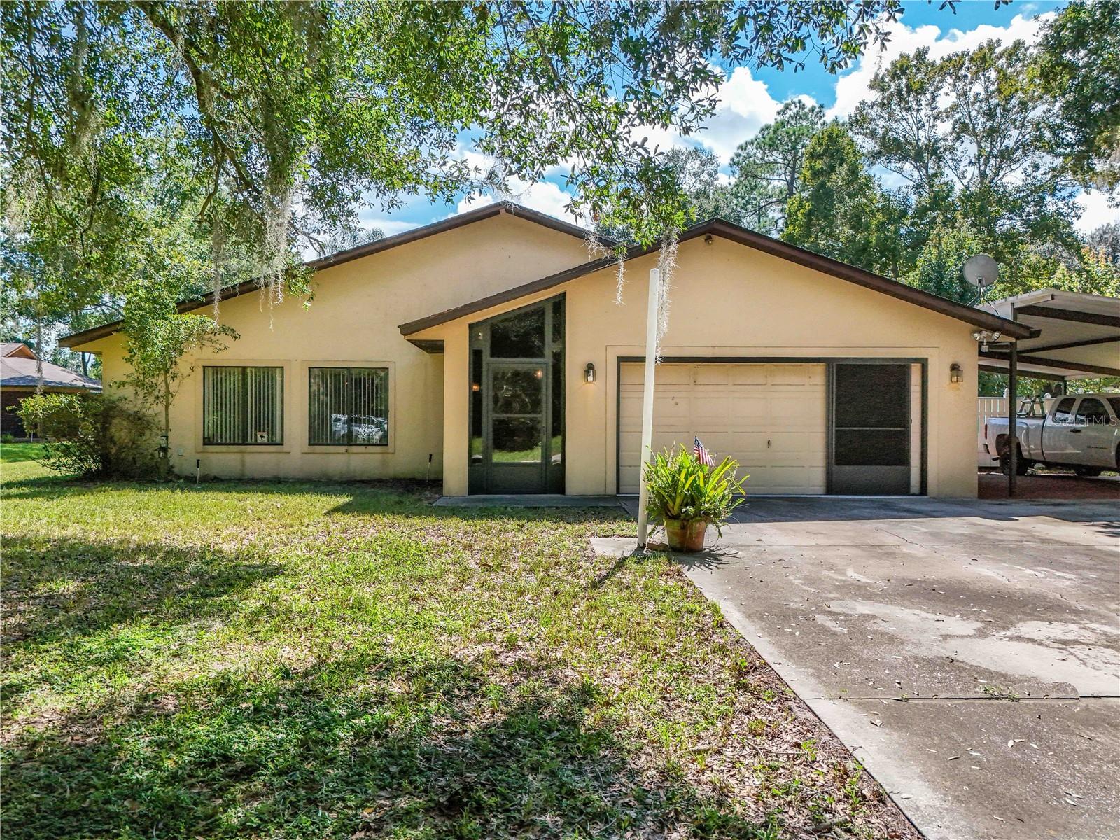 28432 TAMMI DR, TAVARES, FL, 32778