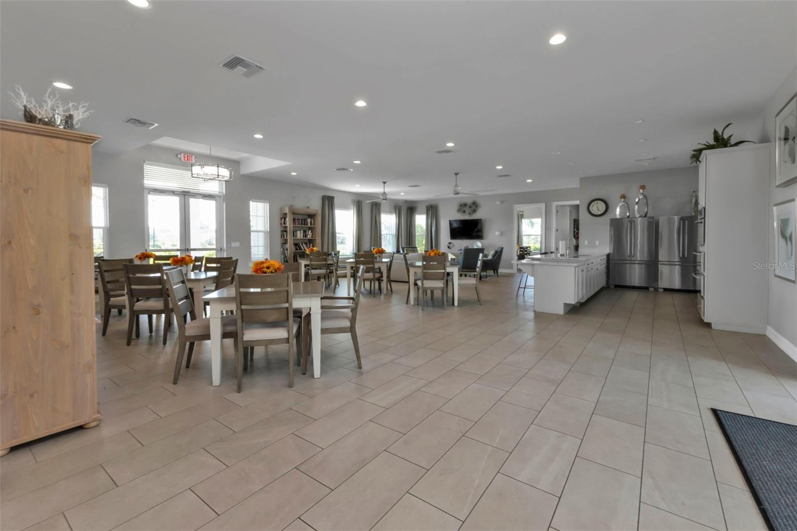7676 MIKASA DR, PUNTA GORDA, FL, 33950