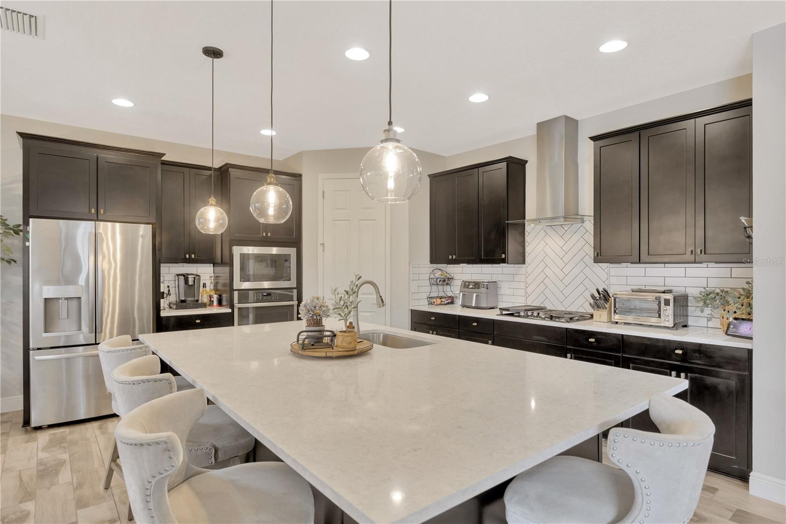 16462 COURTYARD LOOP, LAND O LAKES, FL, 34638