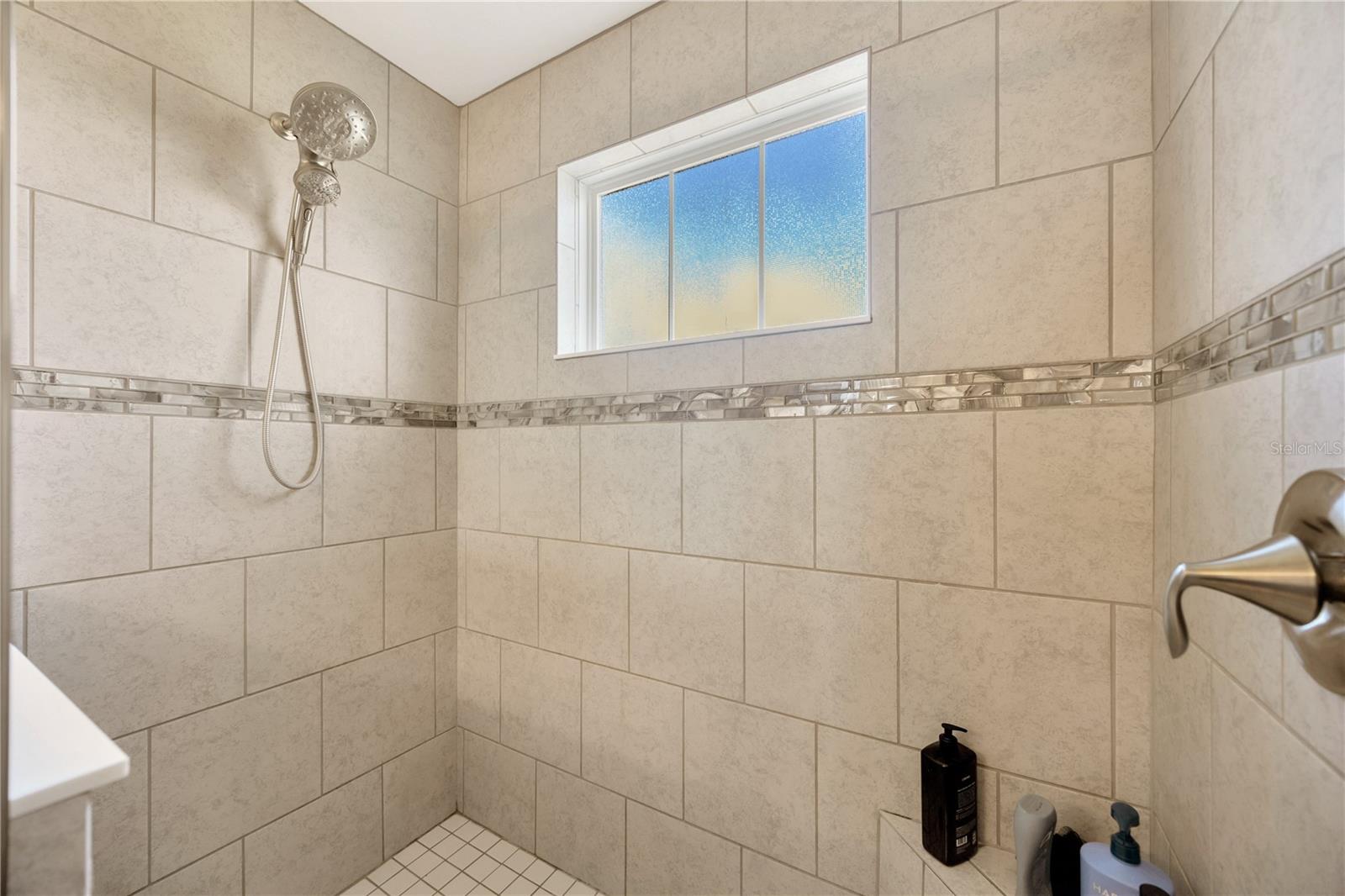 16462 COURTYARD LOOP, LAND O LAKES, FL, 34638