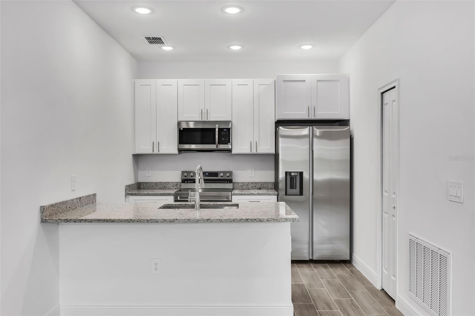 1728 PACIFIC RD, KISSIMMEE, FL, 34759