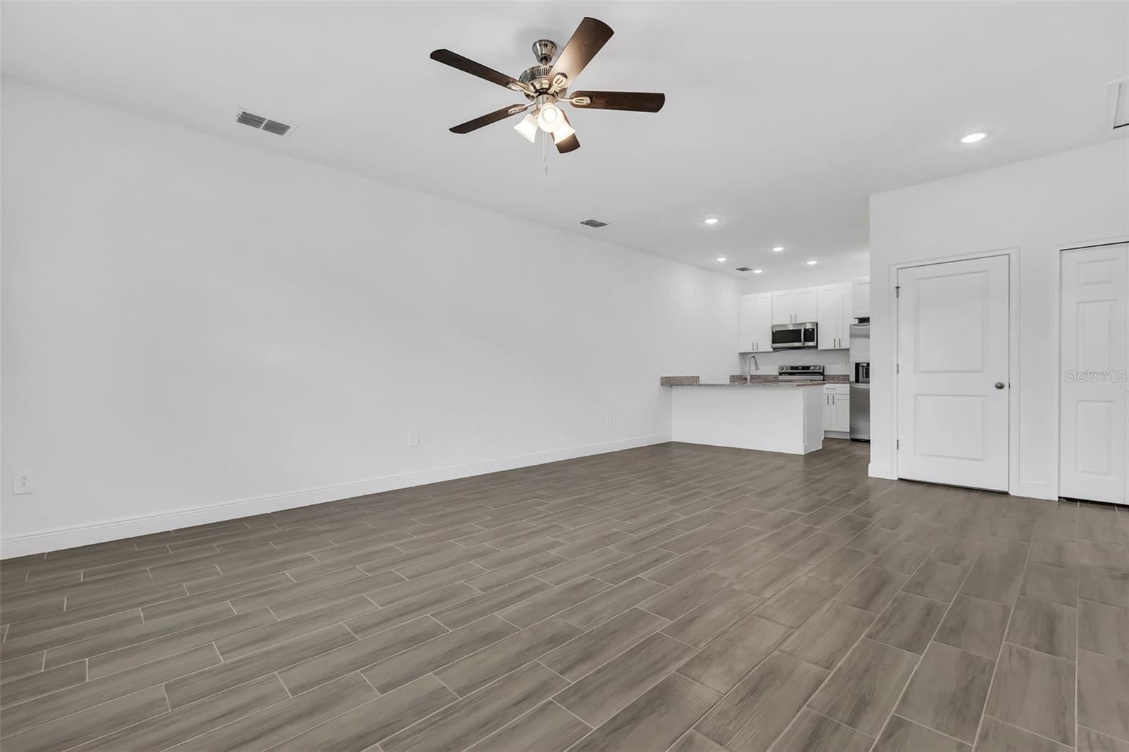 1728 PACIFIC RD, KISSIMMEE, FL, 34759