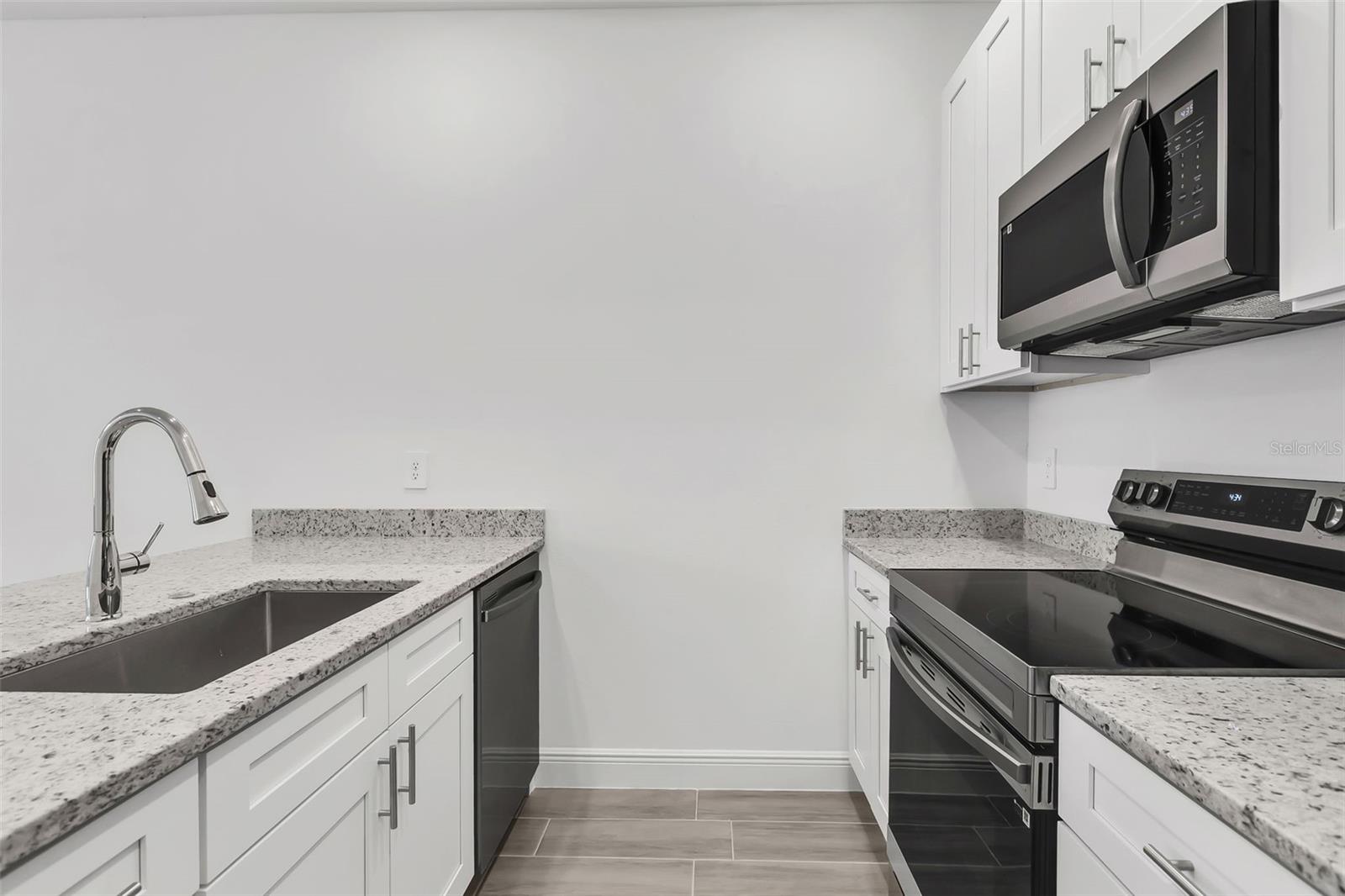 1728 PACIFIC RD, KISSIMMEE, FL, 34759