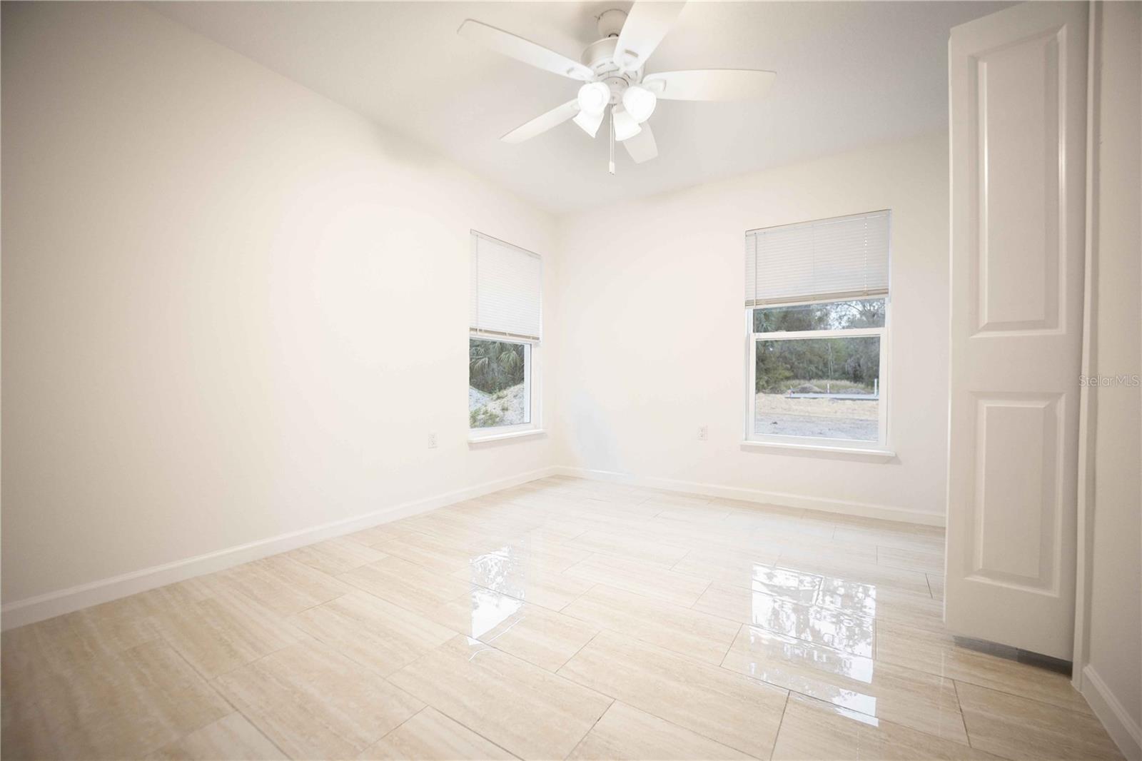 2258 CR 423, LAKE PANASOFFKEE, FL, 33538