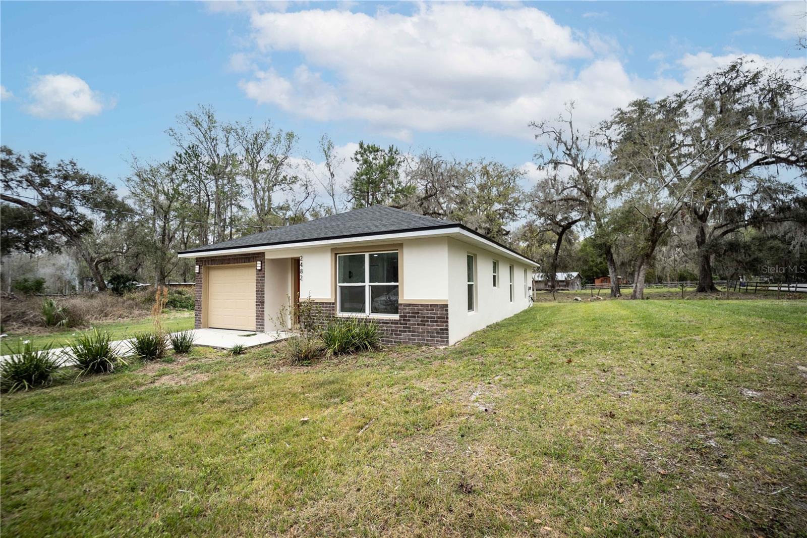 2482 COUNTY ROAD 423, LAKE PANASOFFKEE, FL, 33538