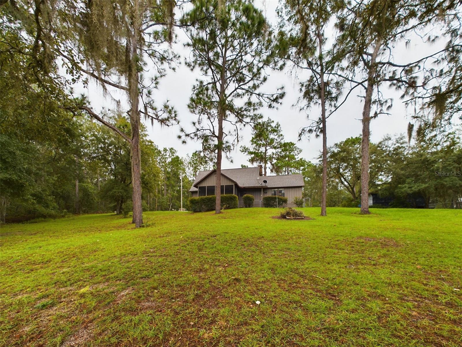 172 HOUR GLASS CIR, HAWTHORNE, FL, 32640