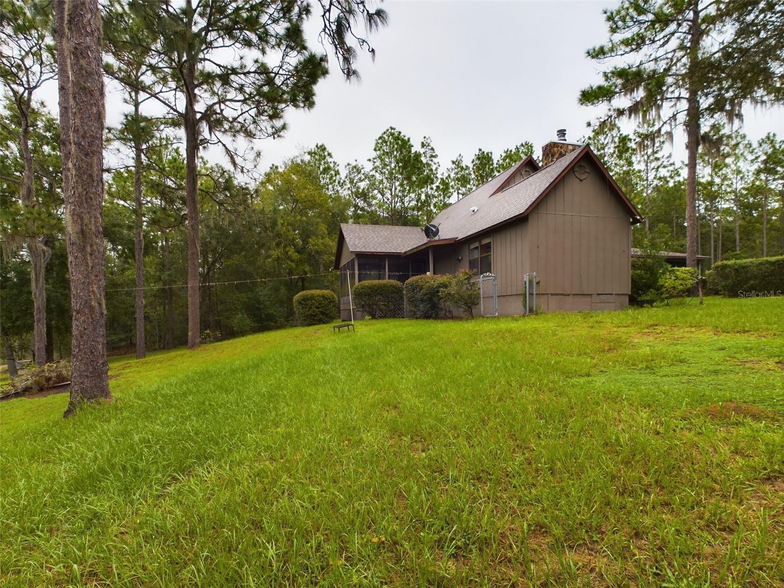 172 HOUR GLASS CIR, HAWTHORNE, FL, 32640