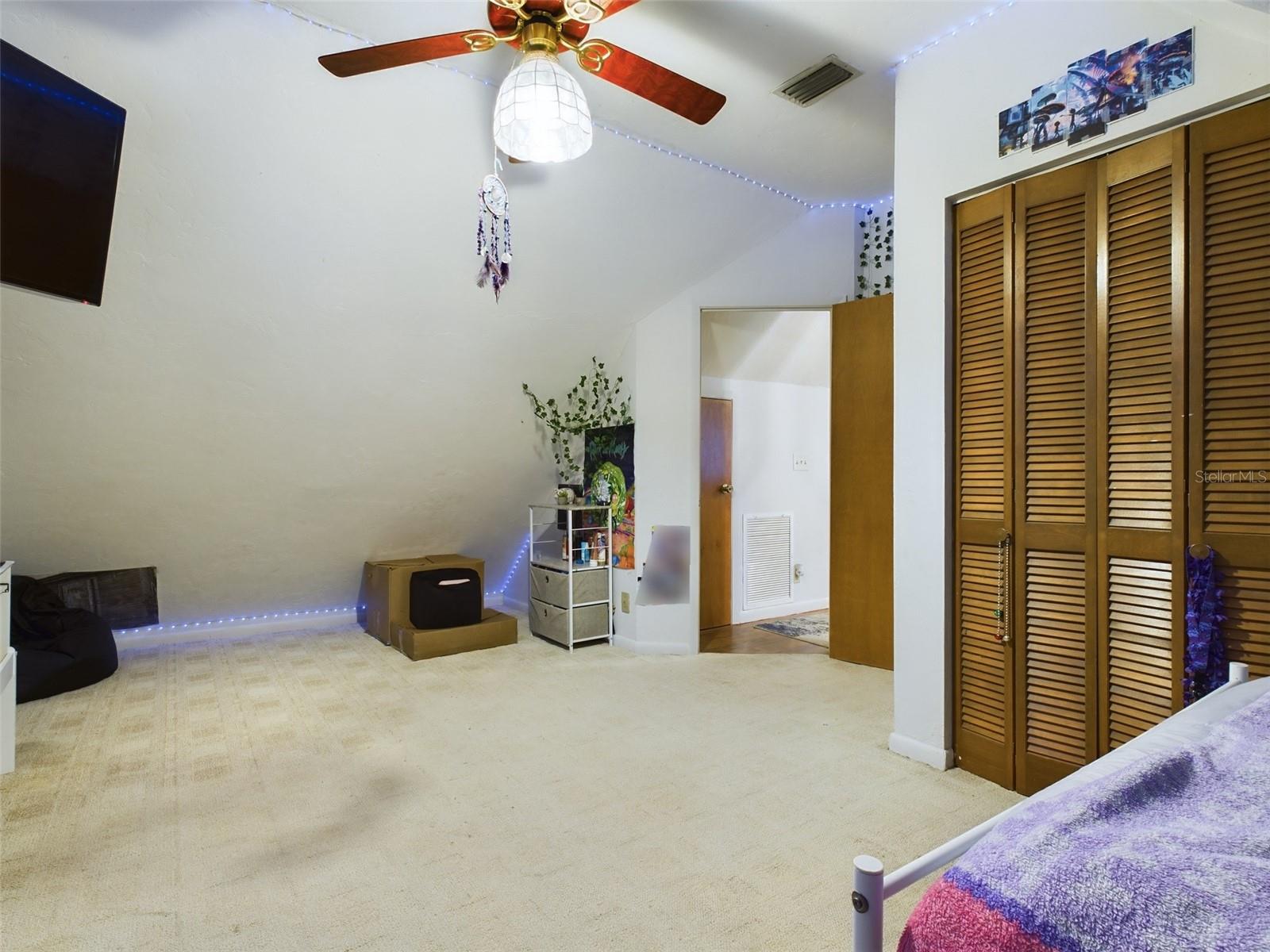 172 HOUR GLASS CIR, HAWTHORNE, FL, 32640