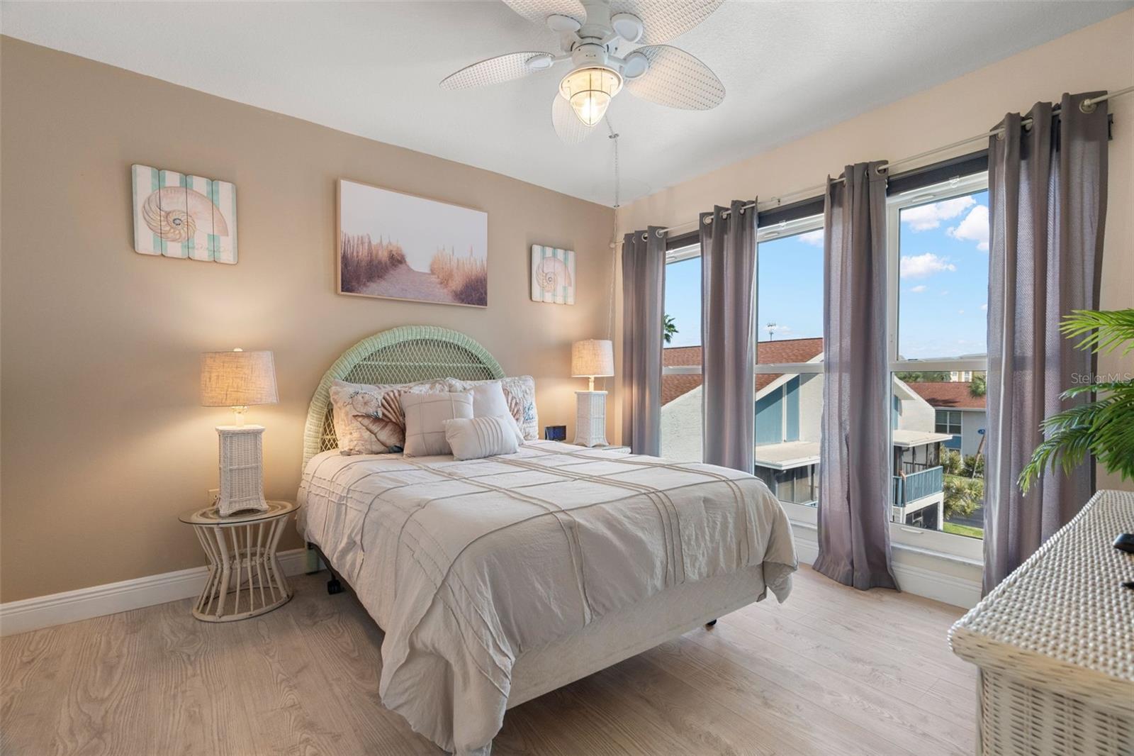 267 REX PL #H, MADEIRA BEACH, FL, 33708