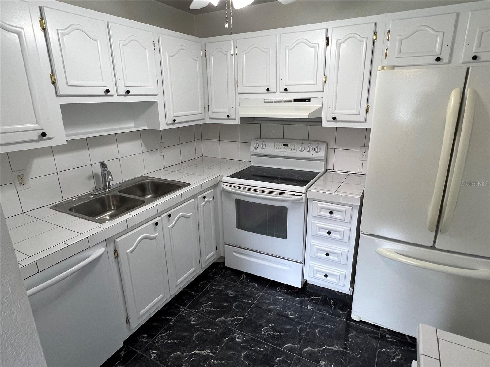 12026 BOYNTON LN #GB32, NEW PORT RICHEY, FL, 34654