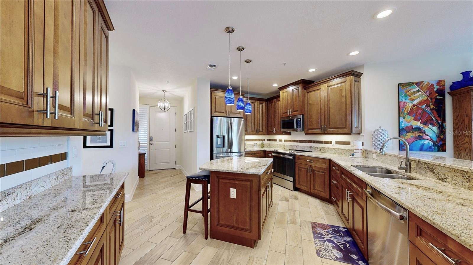 7720 34TH AVE W #202, BRADENTON, FL, 34209