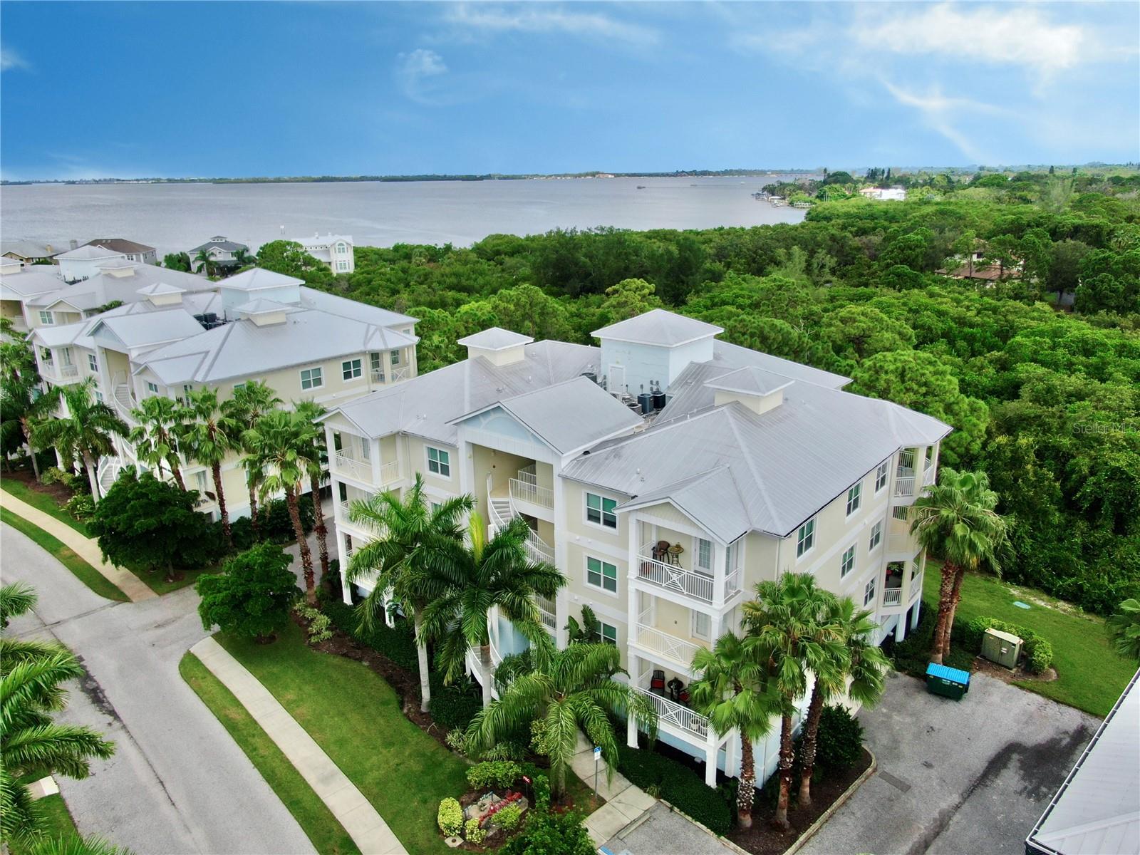 7720 34TH AVE W #202, BRADENTON, FL, 34209