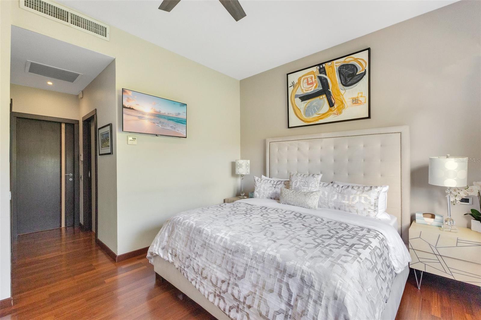 PR9108885 Property Photo