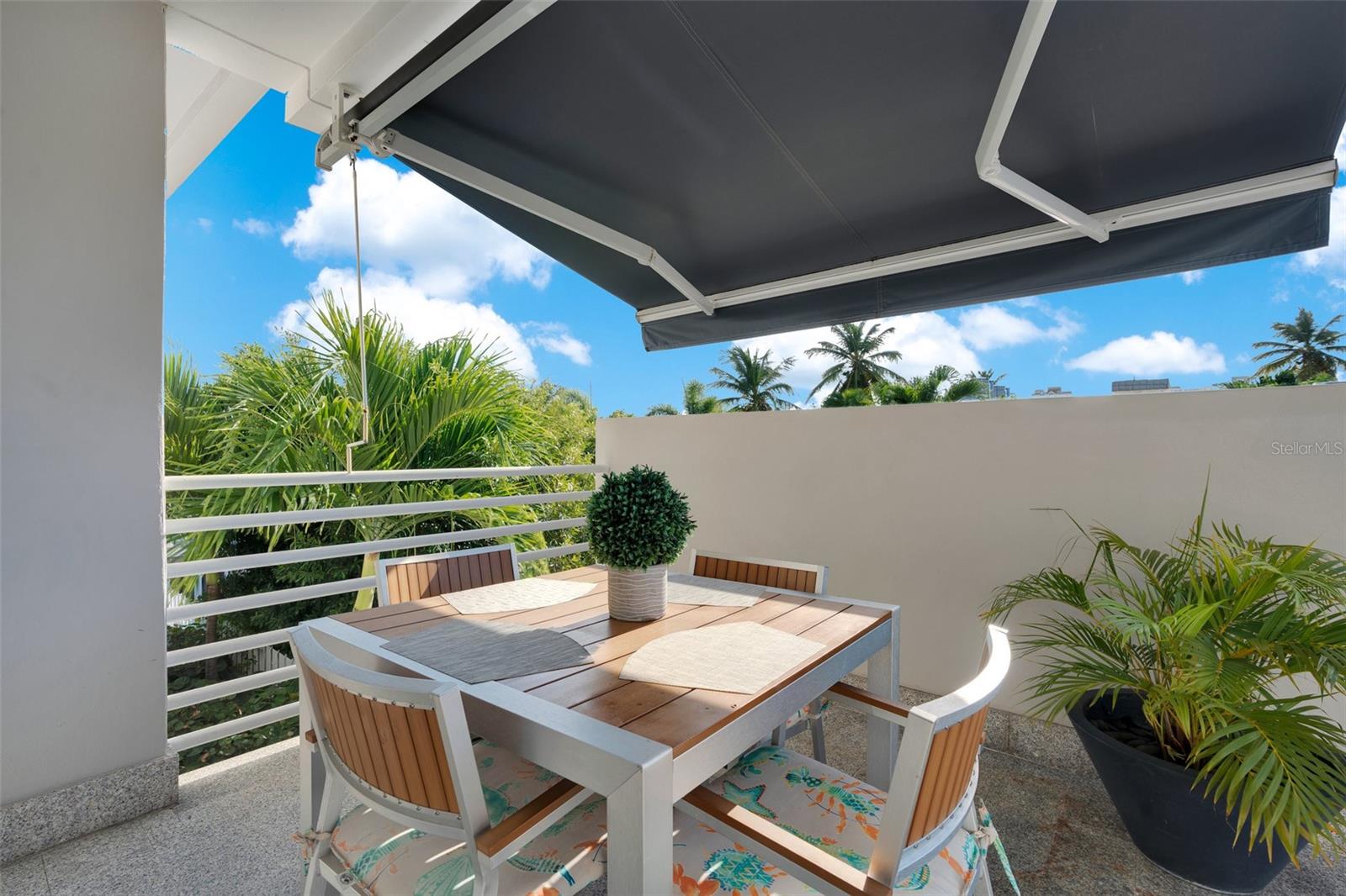 PR9108885 Property Photo