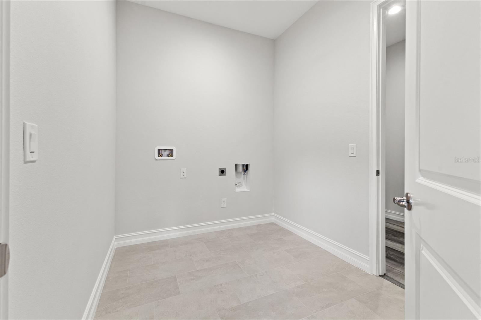 19486 SHELTERED HILL DR, BROOKSVILLE, FL, 34601