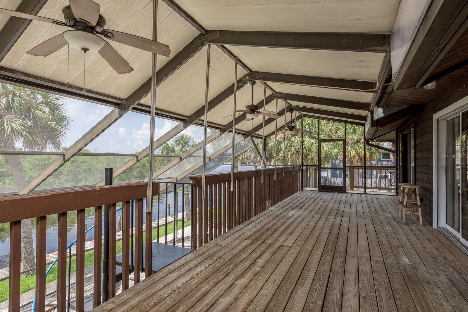 9903 BAY DR, GIBSONTON, FL, 33534