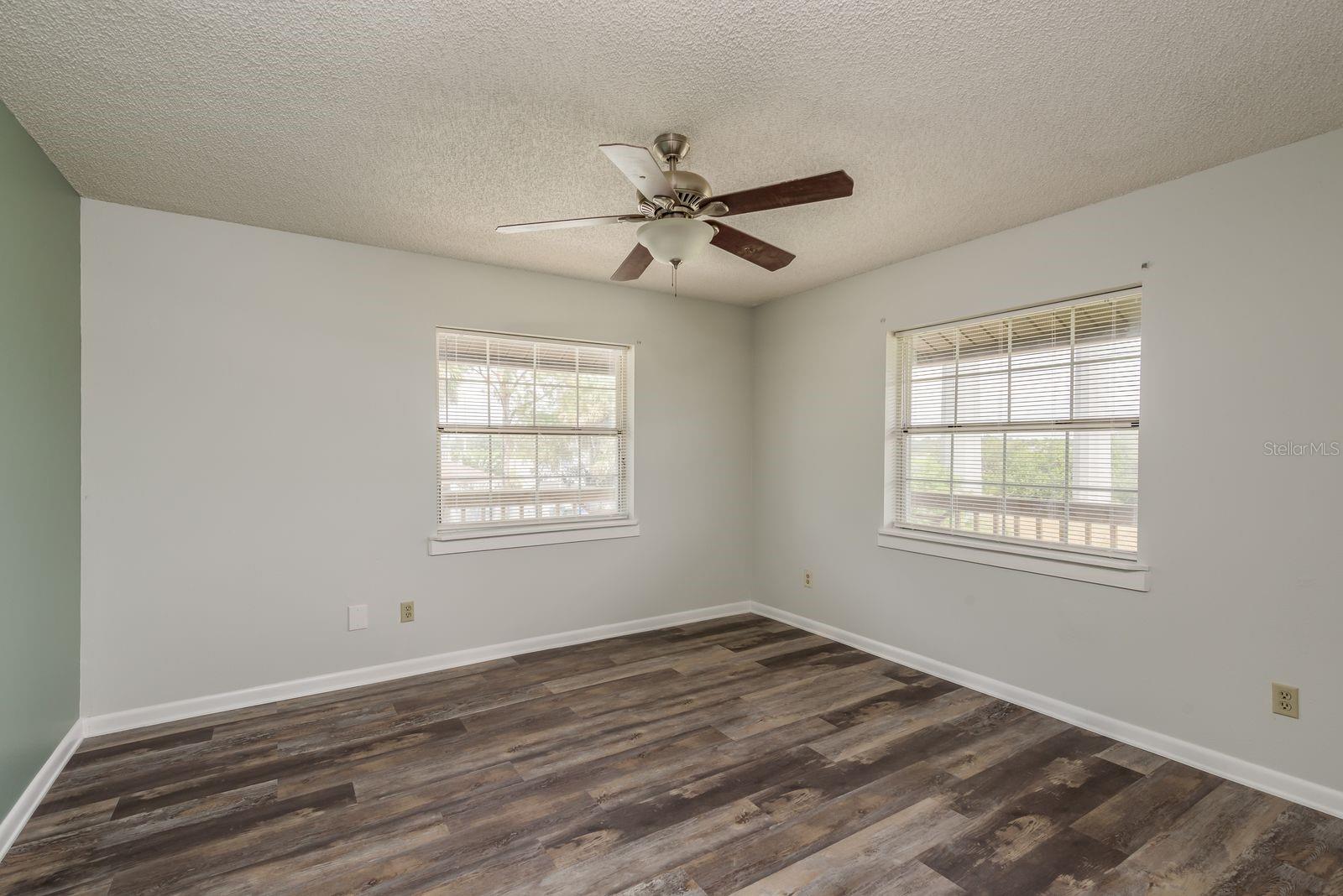 9903 BAY DR, GIBSONTON, FL, 33534