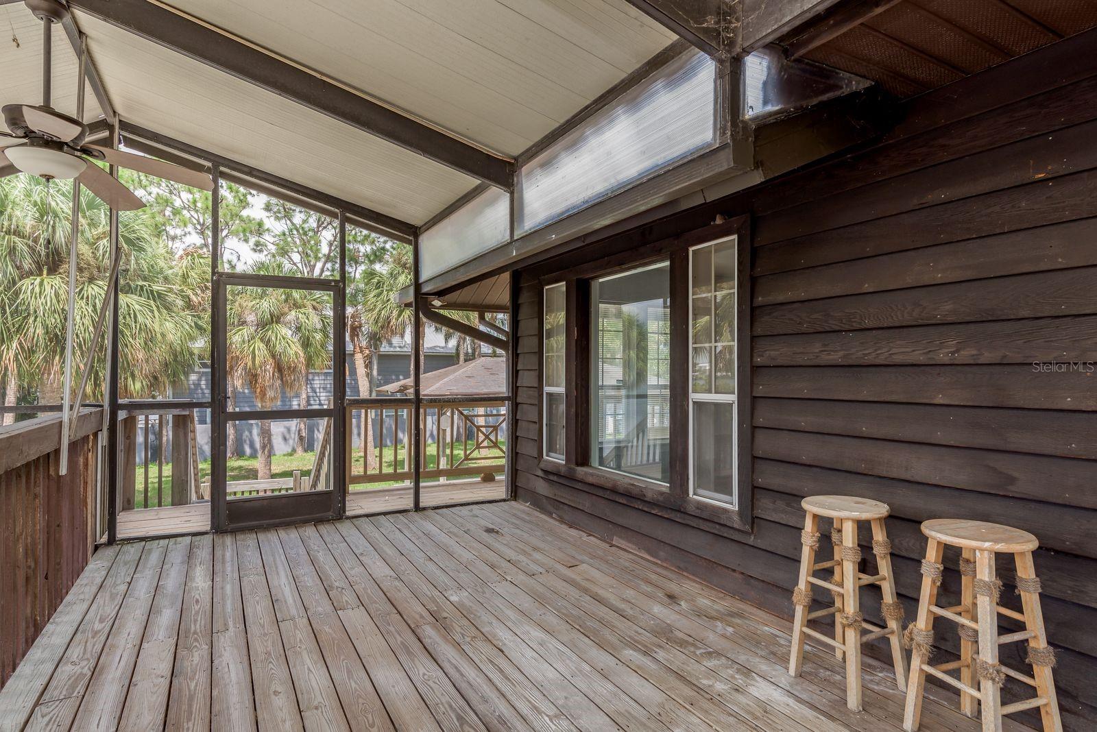 9903 BAY DR, GIBSONTON, FL, 33534