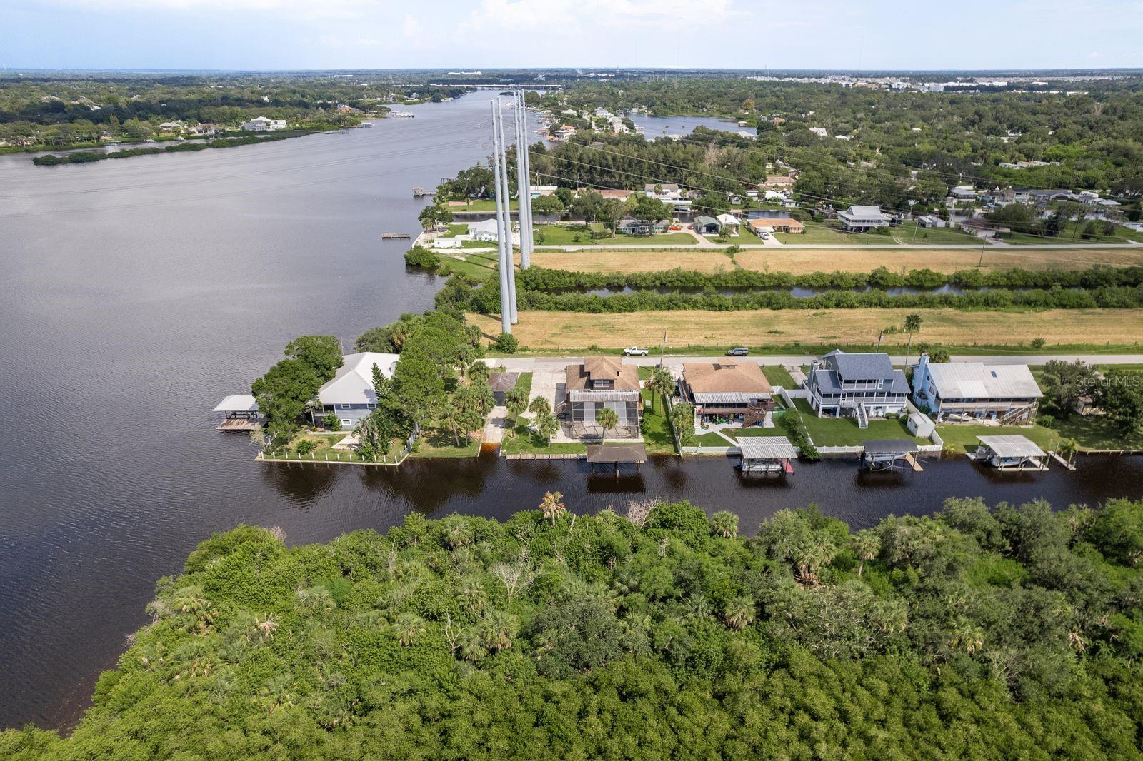 9903 BAY DR, GIBSONTON, FL, 33534