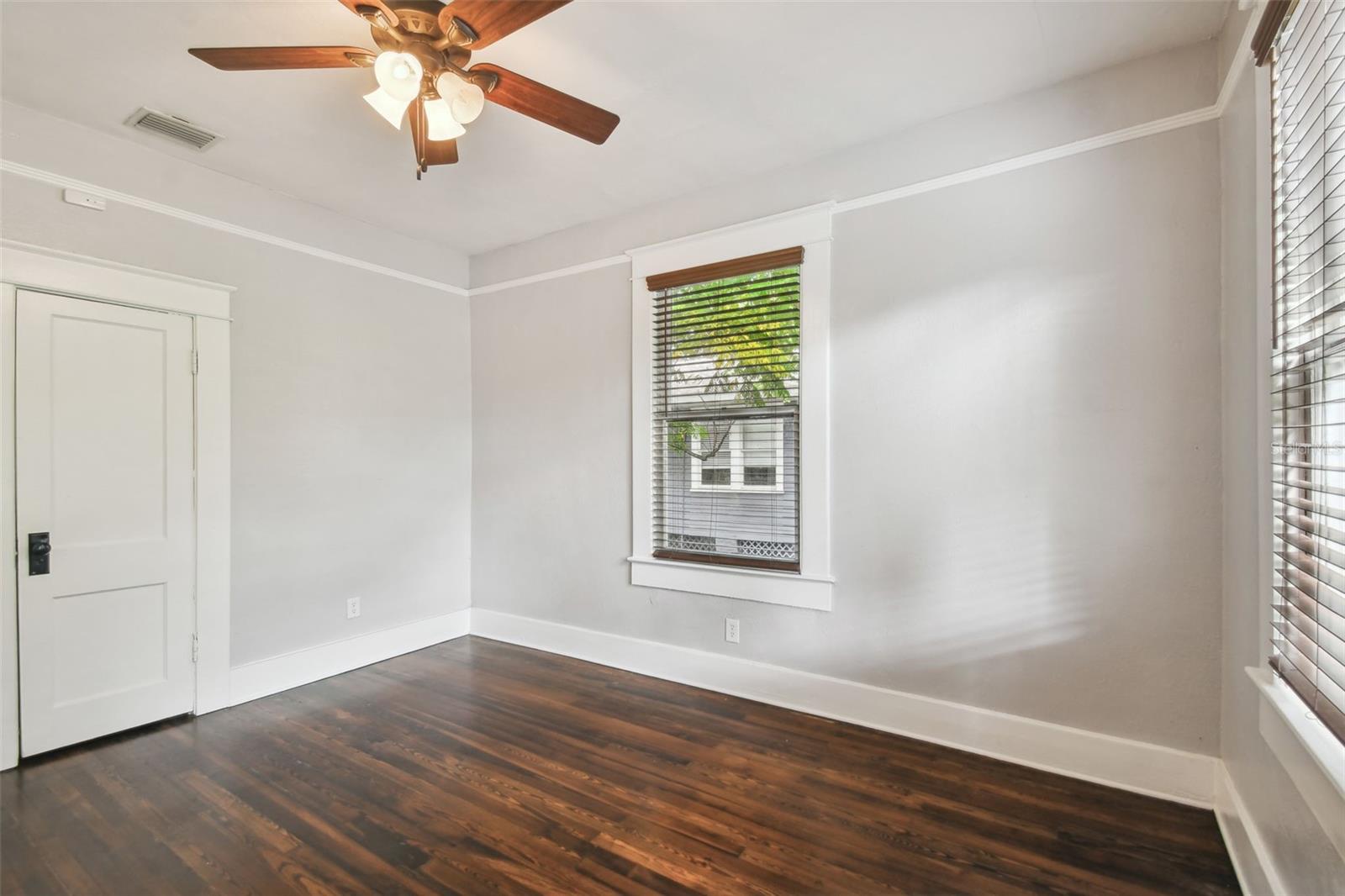 502 E HUGH ST, TAMPA, FL, 33603