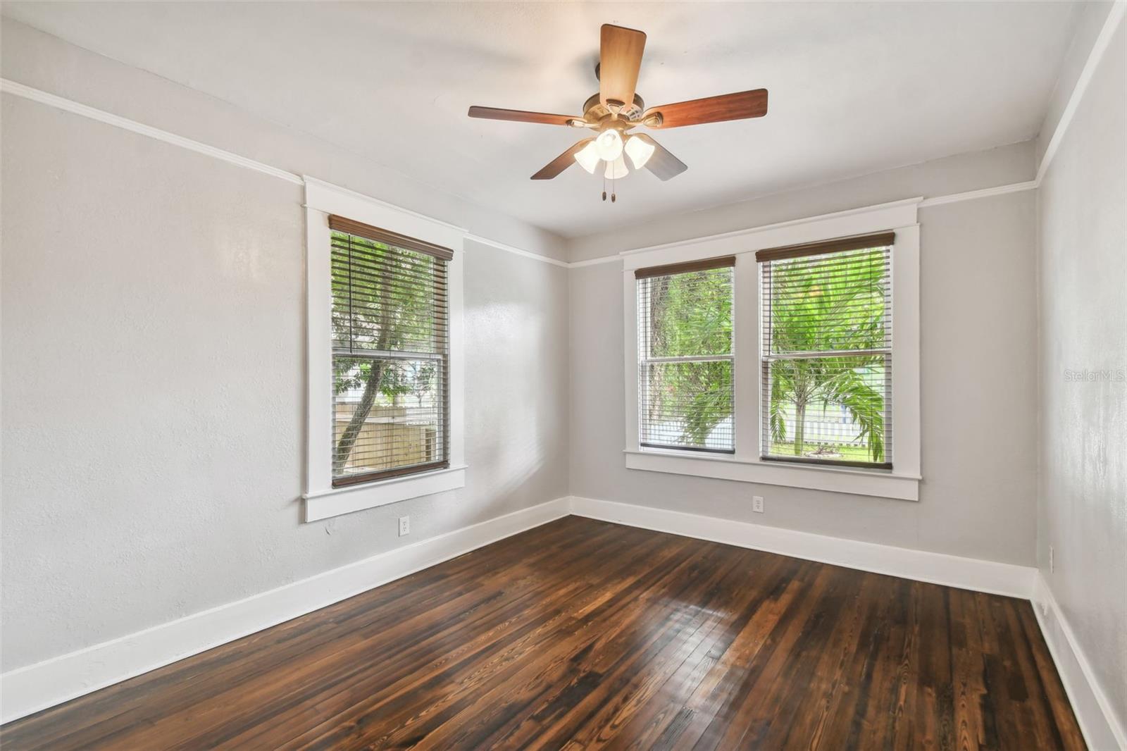 502 E HUGH ST, TAMPA, FL, 33603
