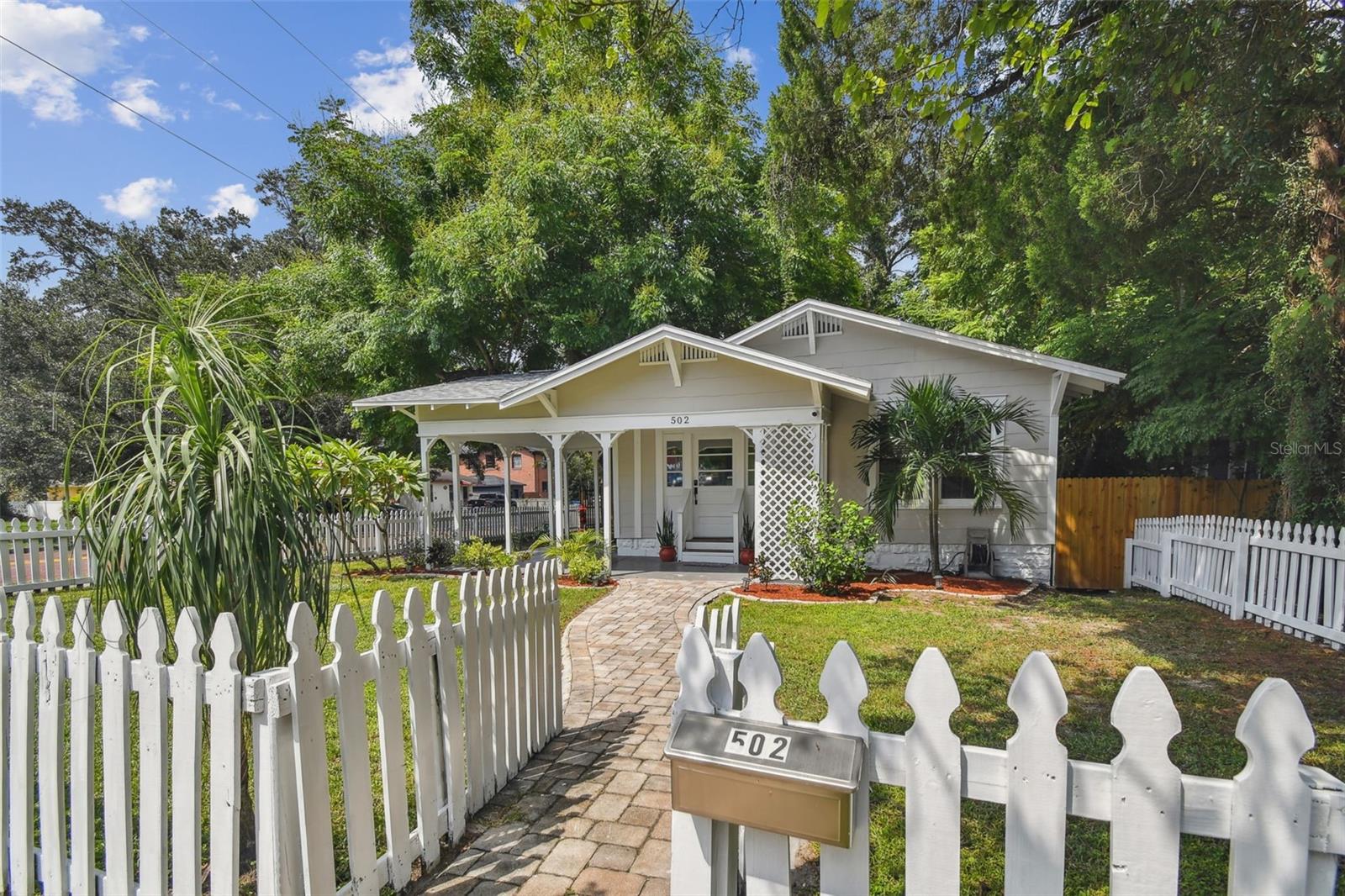 502 E HUGH ST, TAMPA, FL, 33603