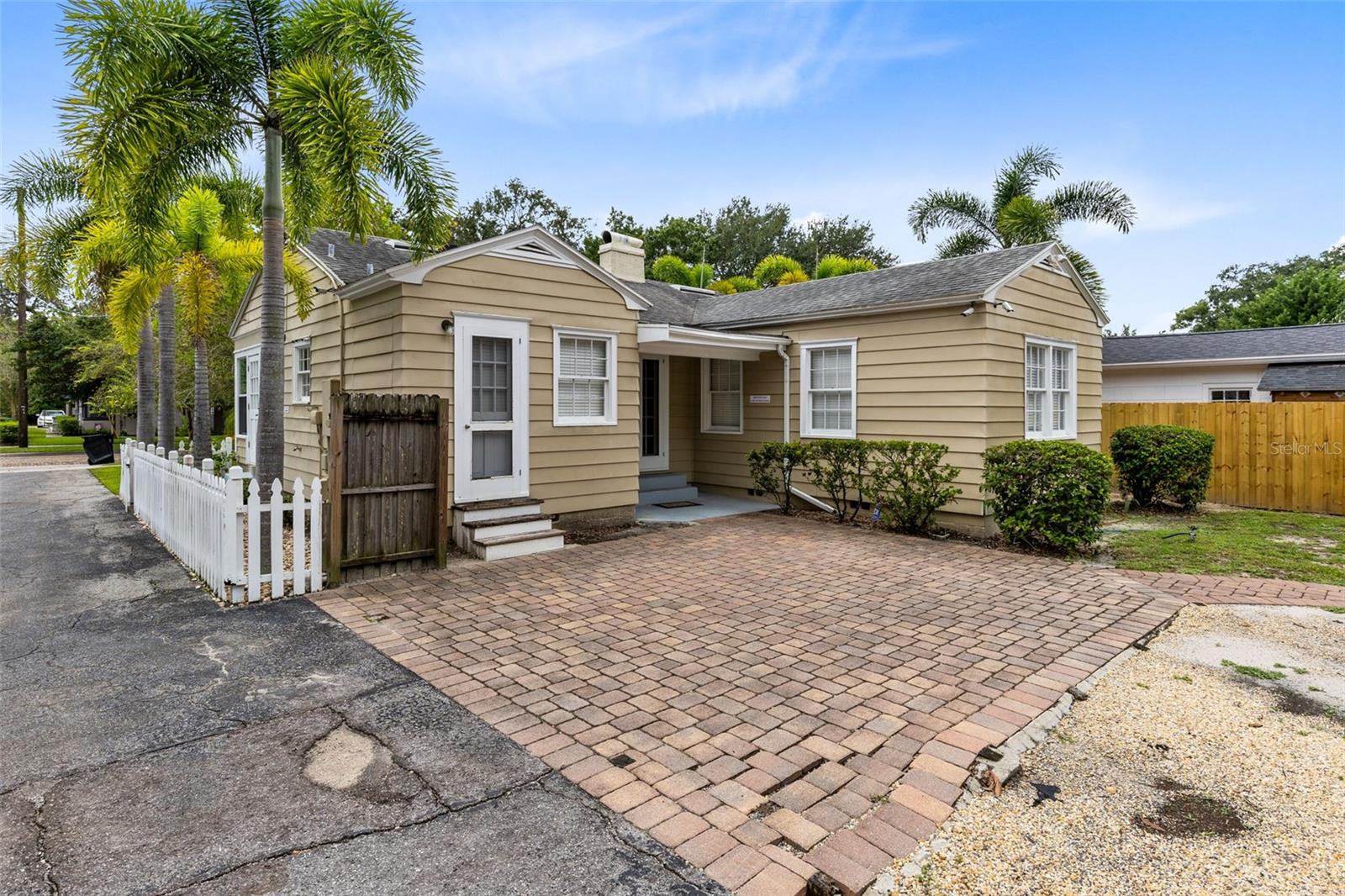 1513 & 1515 E LIVINGSTON ST #B, ORLANDO, FL, 32803