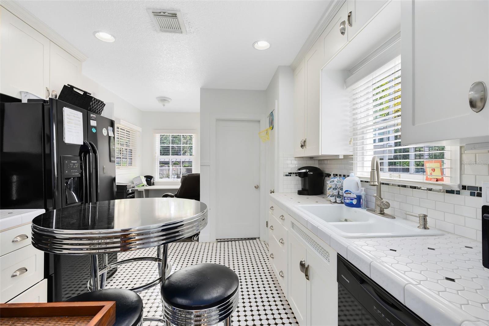 1513 & 1515 E LIVINGSTON ST #B, ORLANDO, FL, 32803