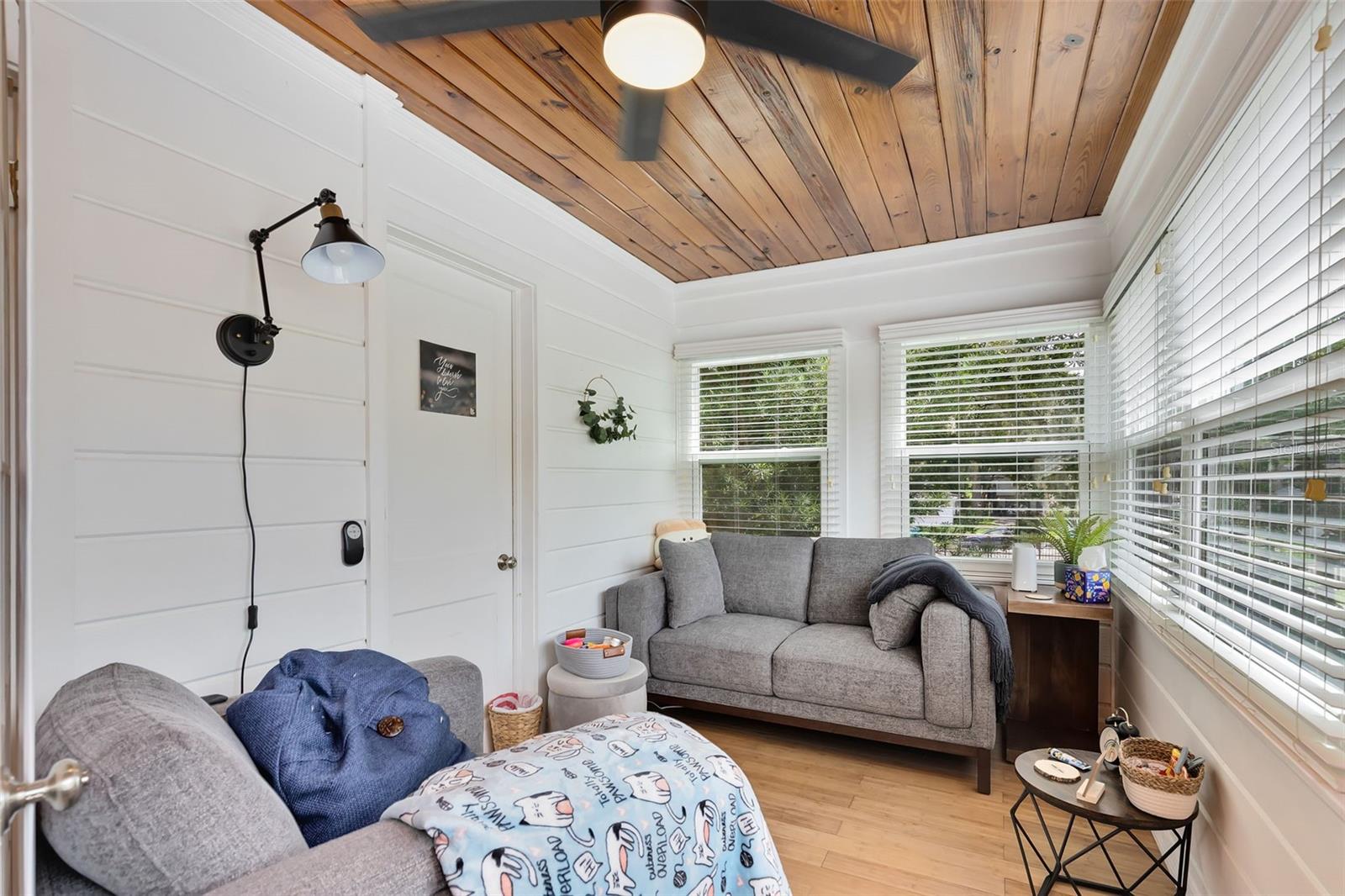 1513 & 1515 E LIVINGSTON ST #B, ORLANDO, FL, 32803