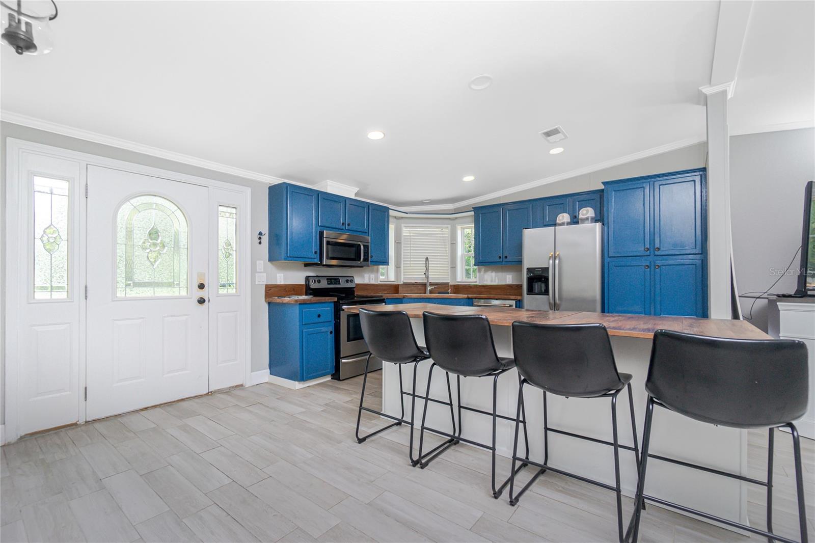 300 RIVER BLVD S, NOKOMIS, FL, 34275
