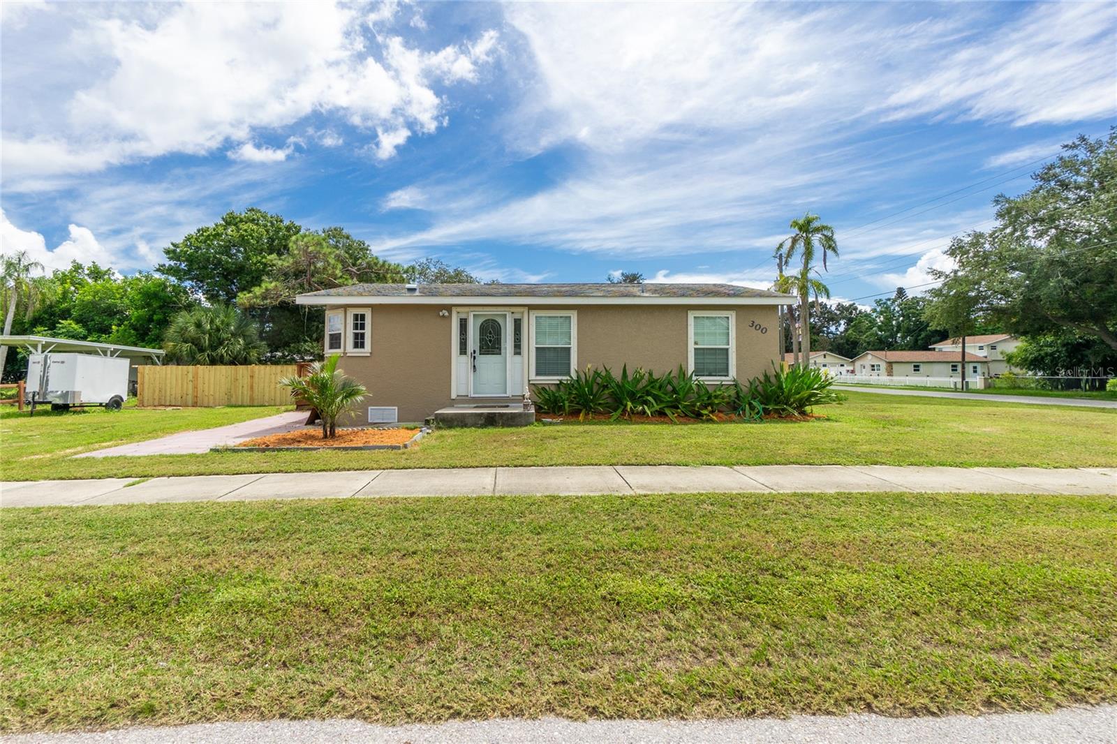 300 RIVER BLVD S, NOKOMIS, FL, 34275
