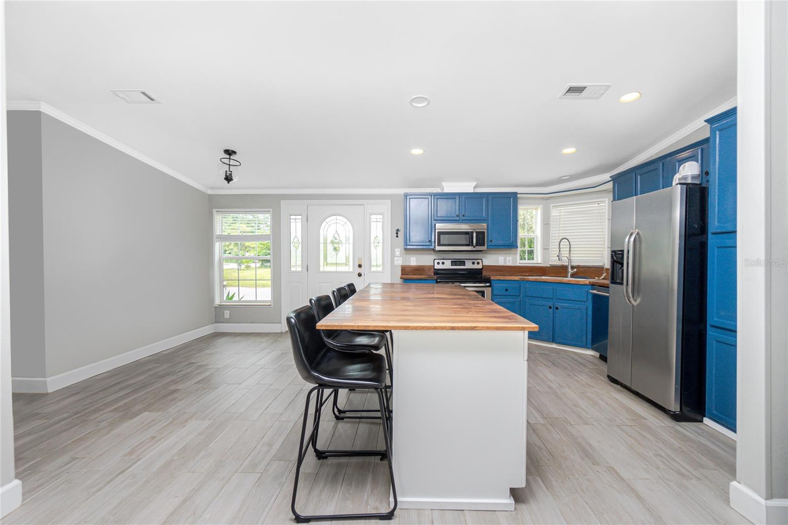 300 RIVER BLVD S, NOKOMIS, FL, 34275