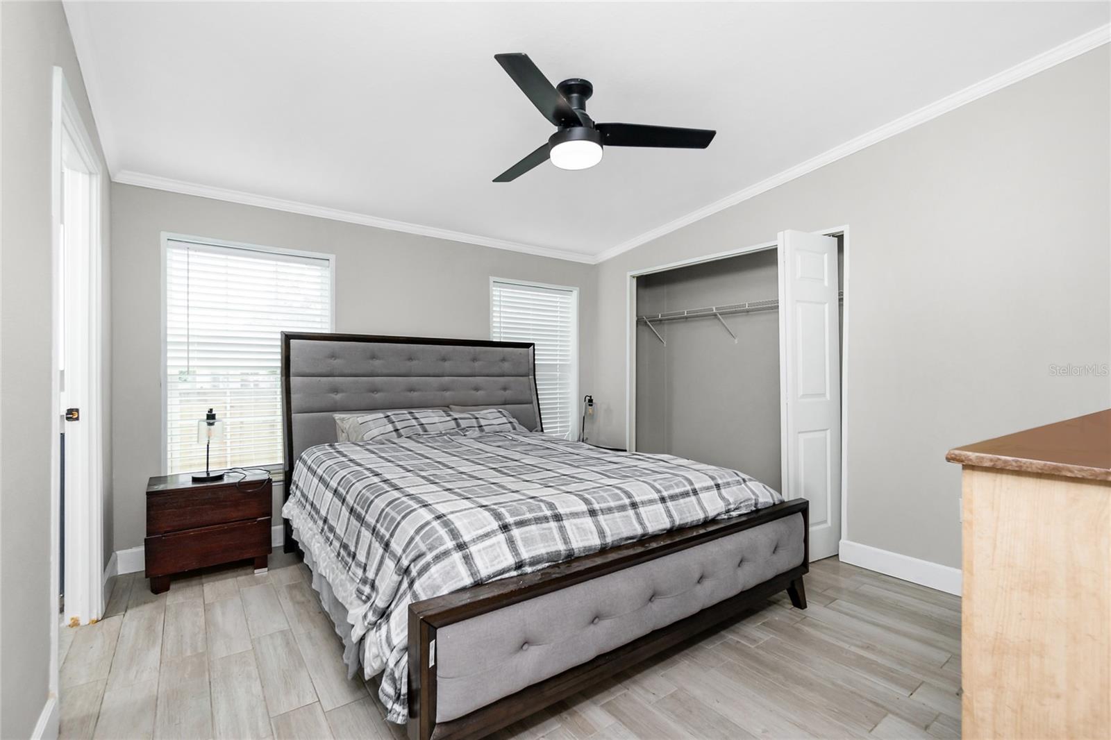 300 RIVER BLVD S, NOKOMIS, FL, 34275