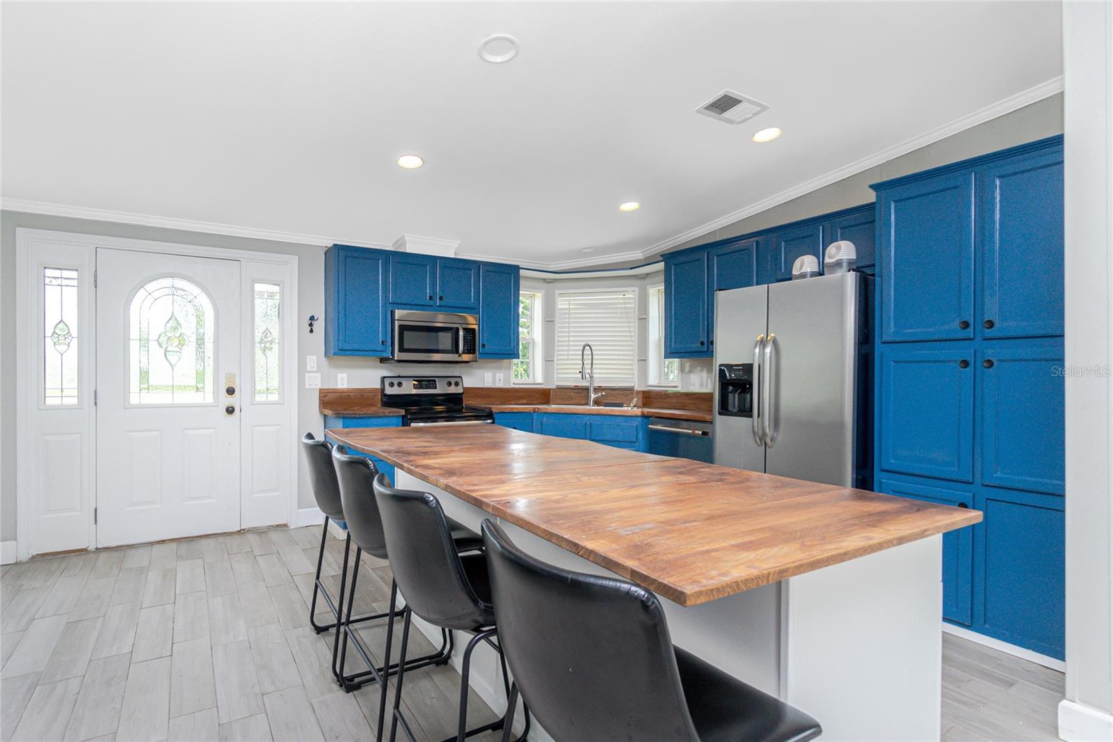 300 RIVER BLVD S, NOKOMIS, FL, 34275