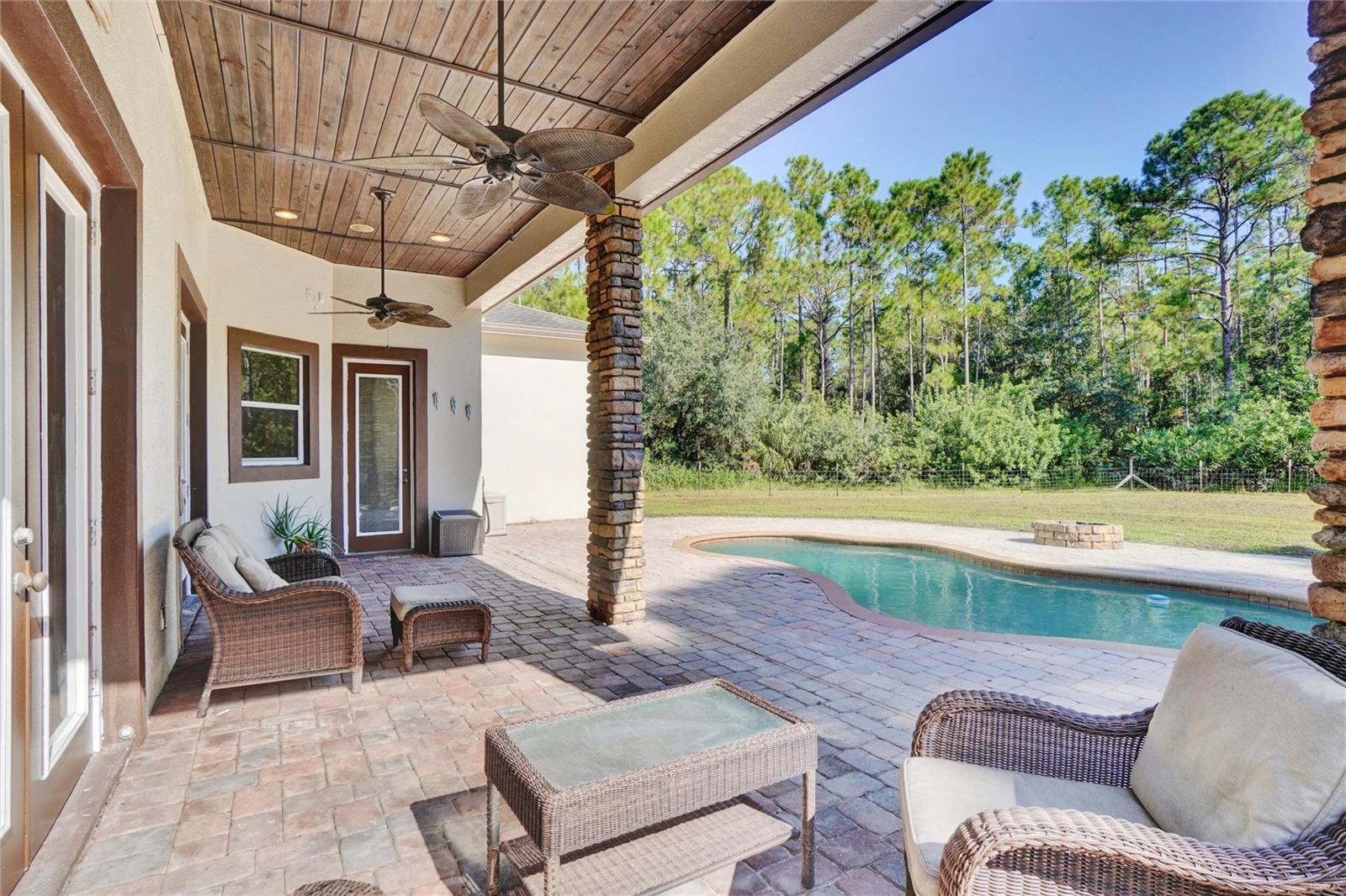 989 LEATHER FERN LN, MIMS, FL, 32754