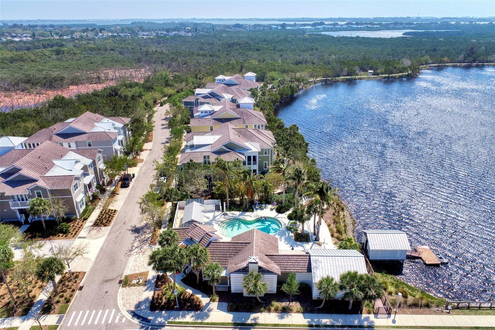 383 ARUBA CIR #101, BRADENTON, FL, 34209