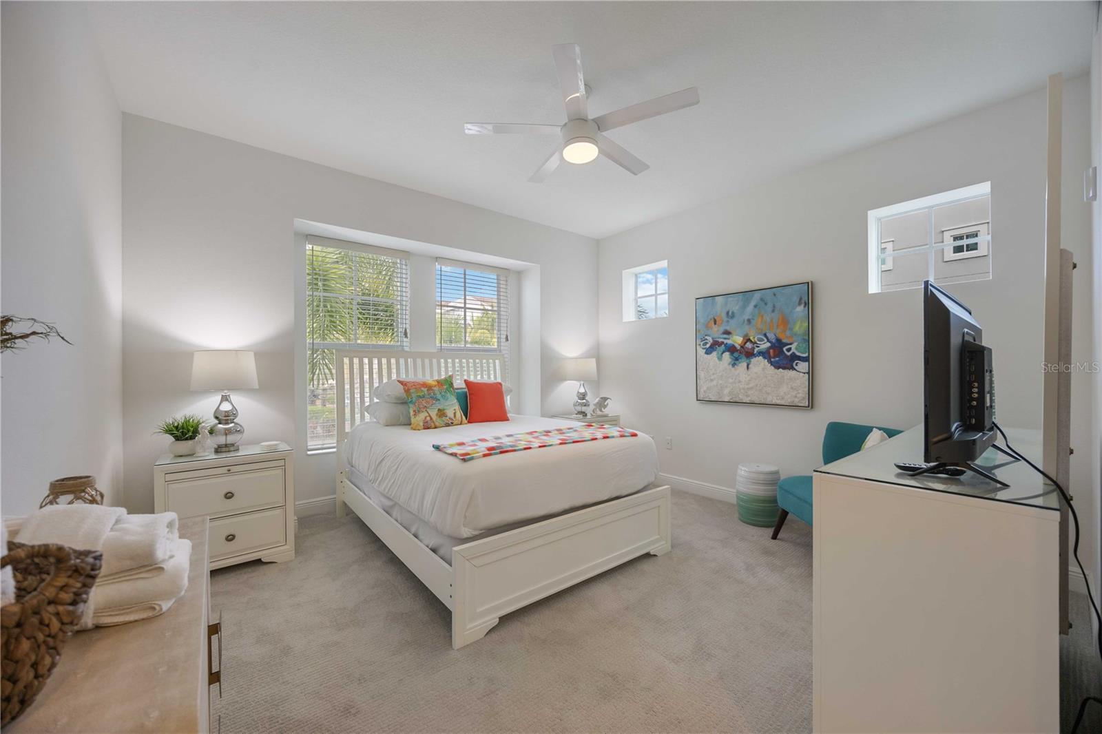383 ARUBA CIR #101, BRADENTON, FL, 34209