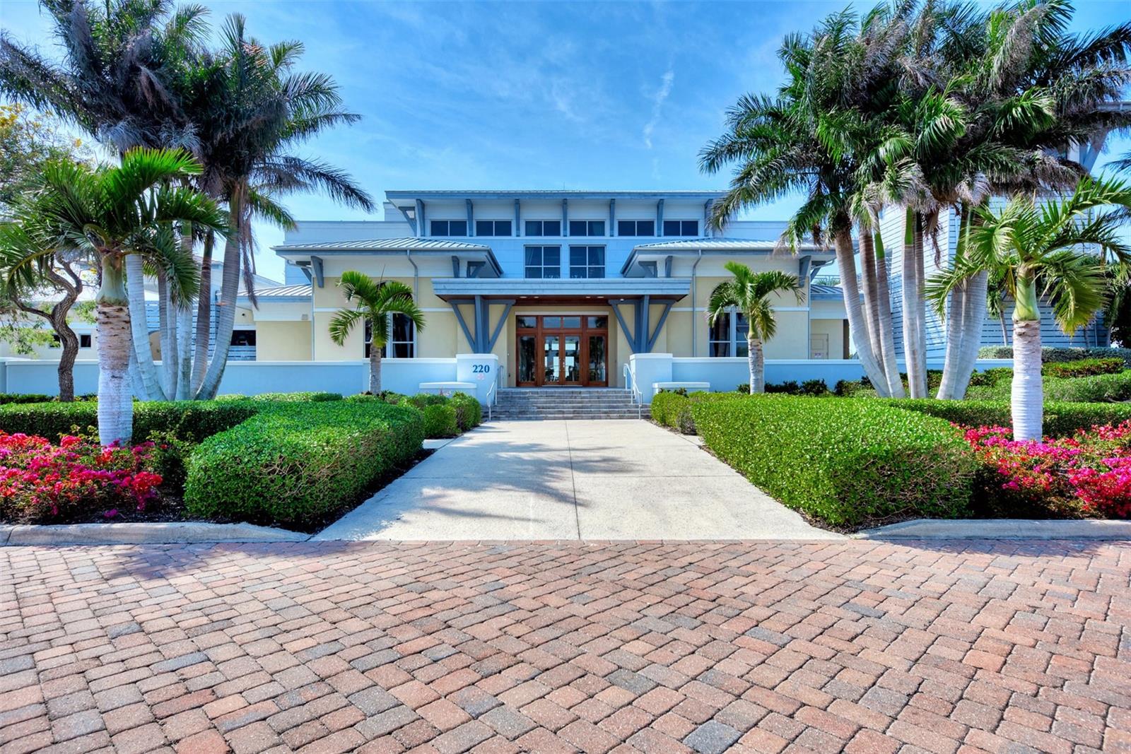 383 ARUBA CIR #101, BRADENTON, FL, 34209