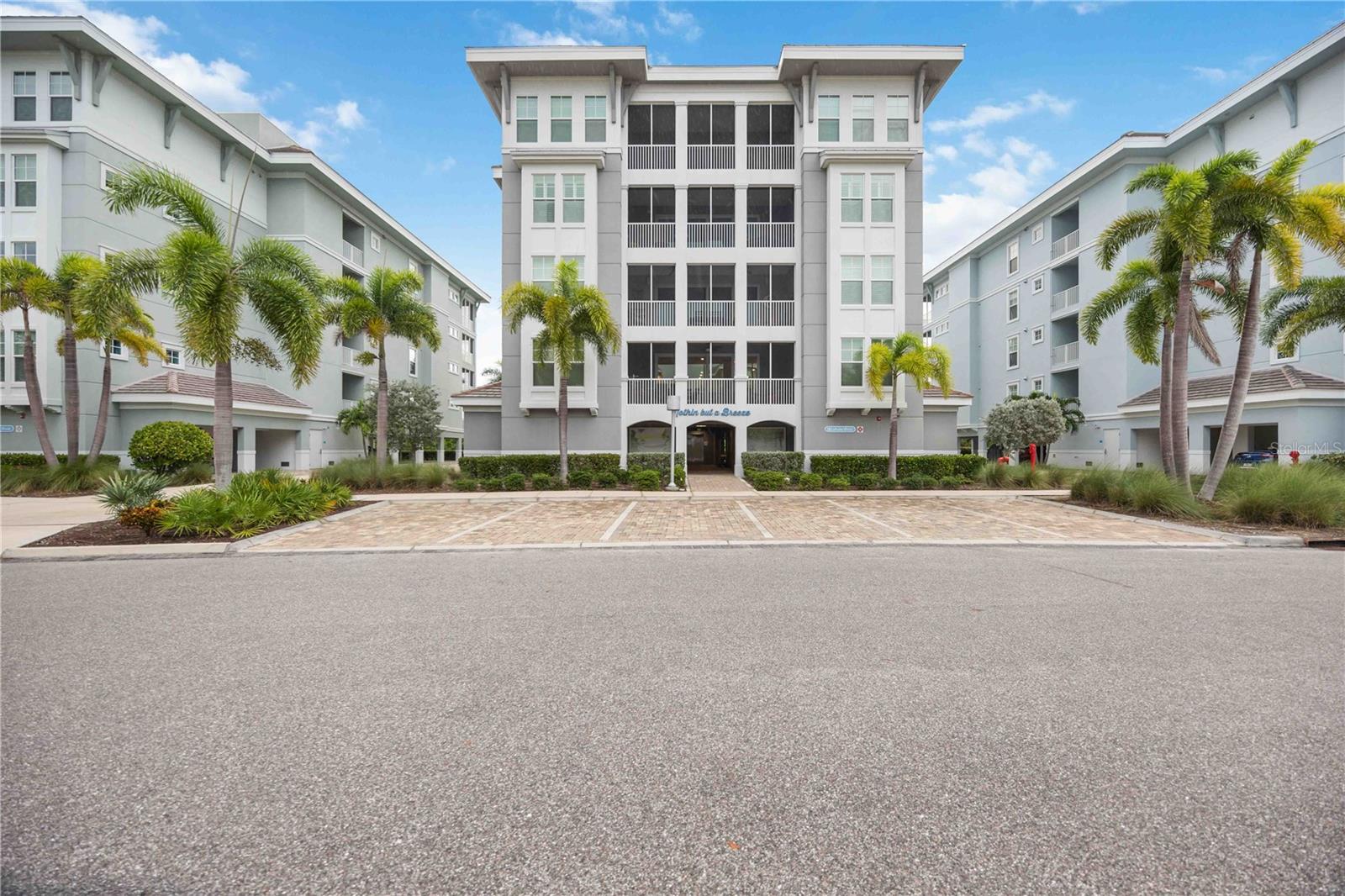 383 ARUBA CIR #101, BRADENTON, FL, 34209