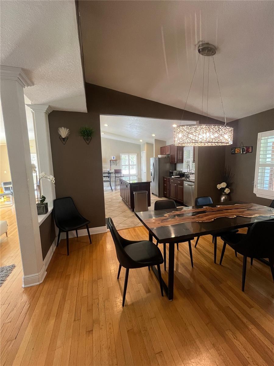 1010 STRATHMORE DR, ORLANDO, FL, 32806