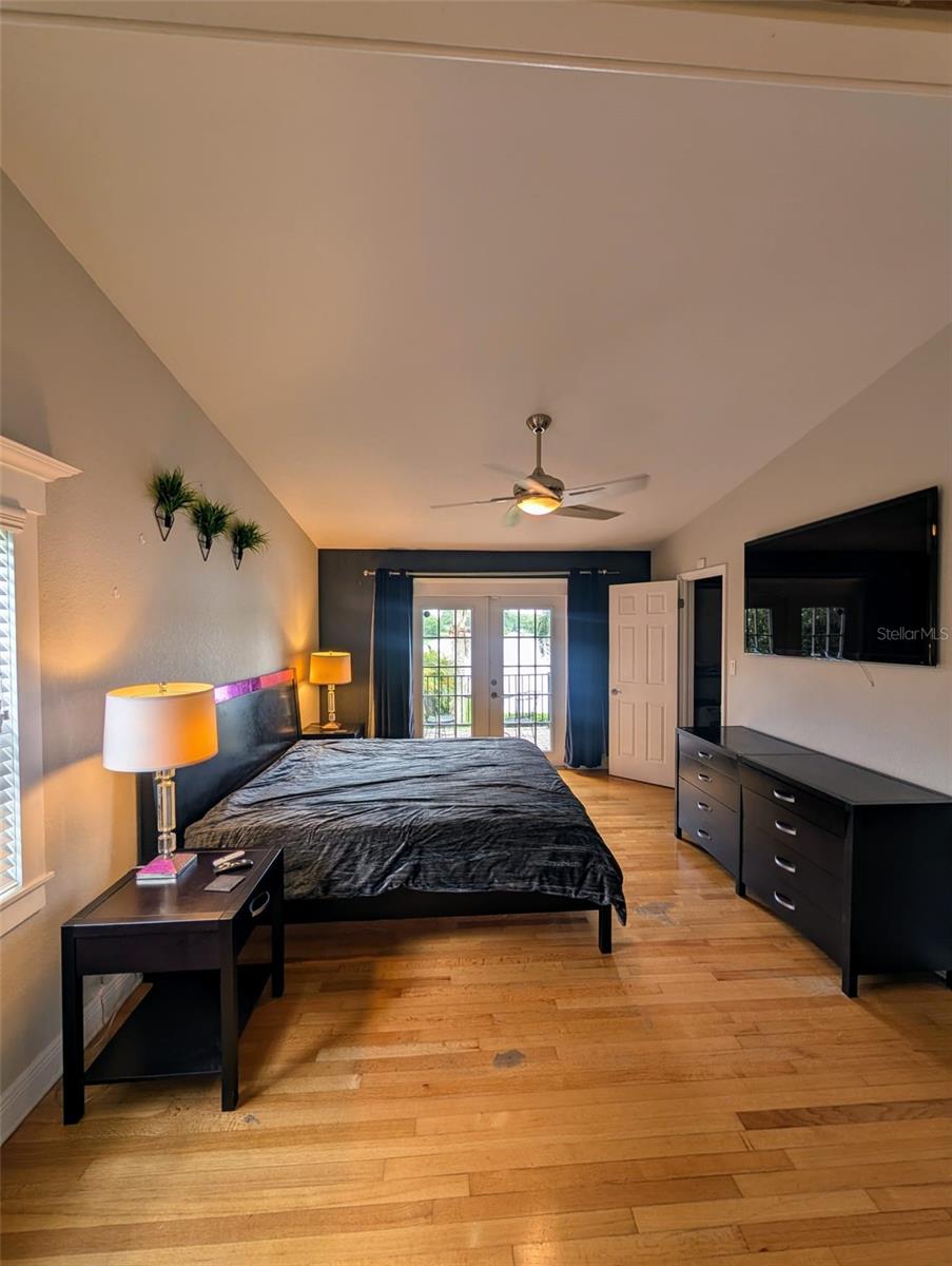 1010 STRATHMORE DR, ORLANDO, FL, 32806