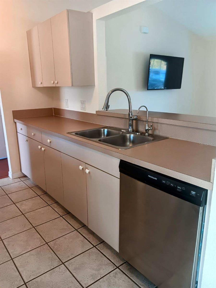 4665 JASLO AVE, NORTH PORT, FL, 34286