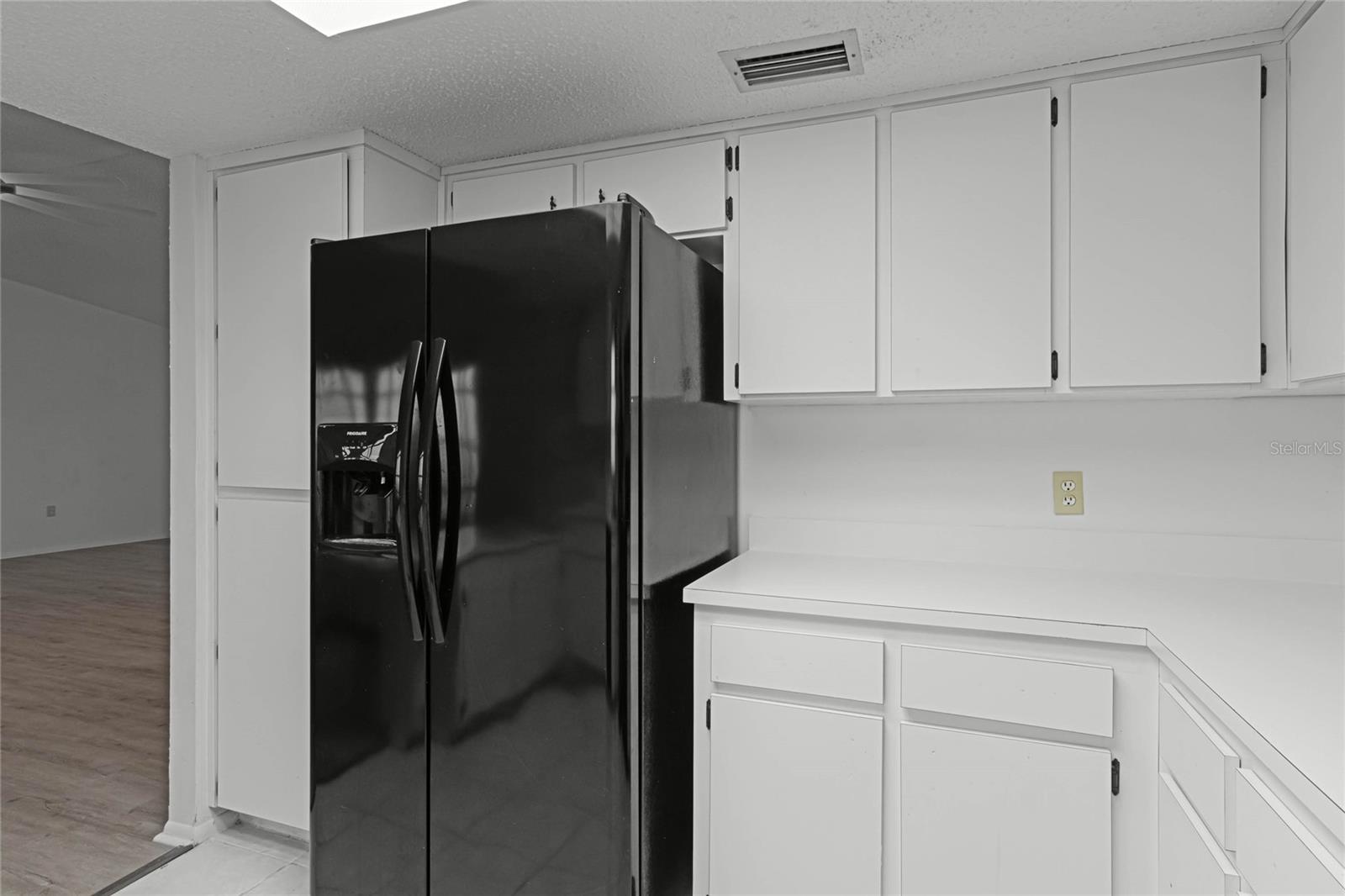 405 W 4TH CT, FROSTPROOF, FL, 33843