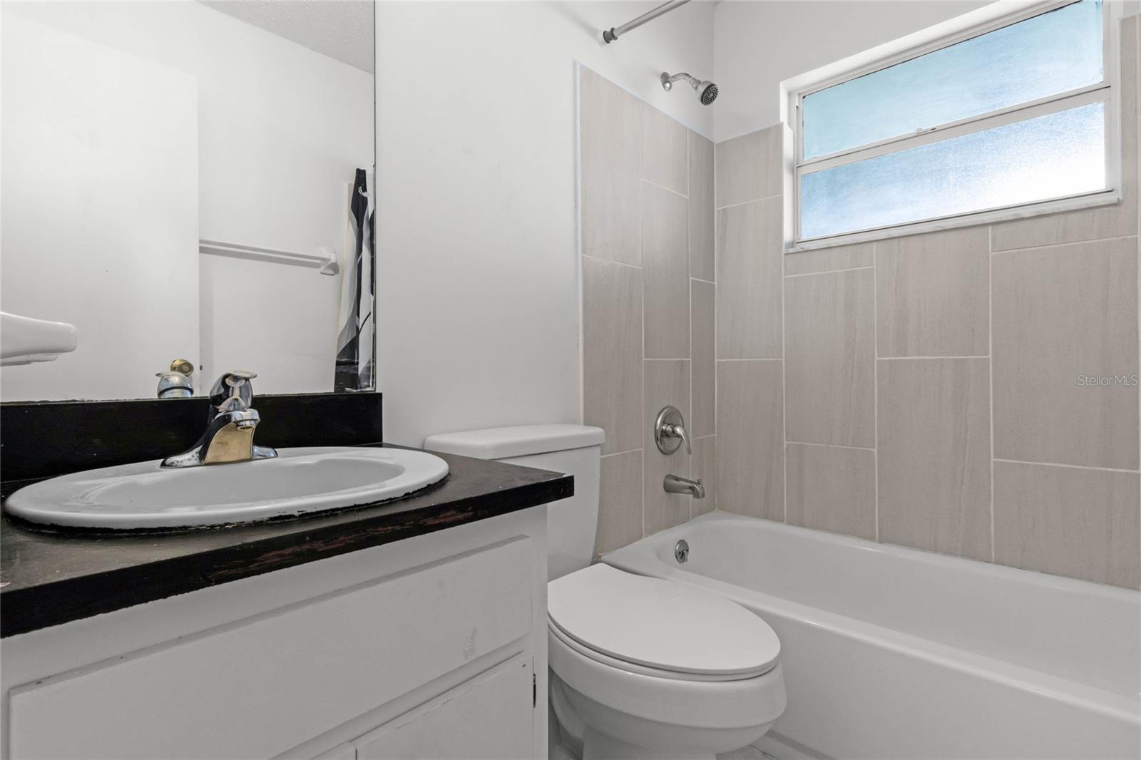 405 W 4TH CT, FROSTPROOF, FL, 33843