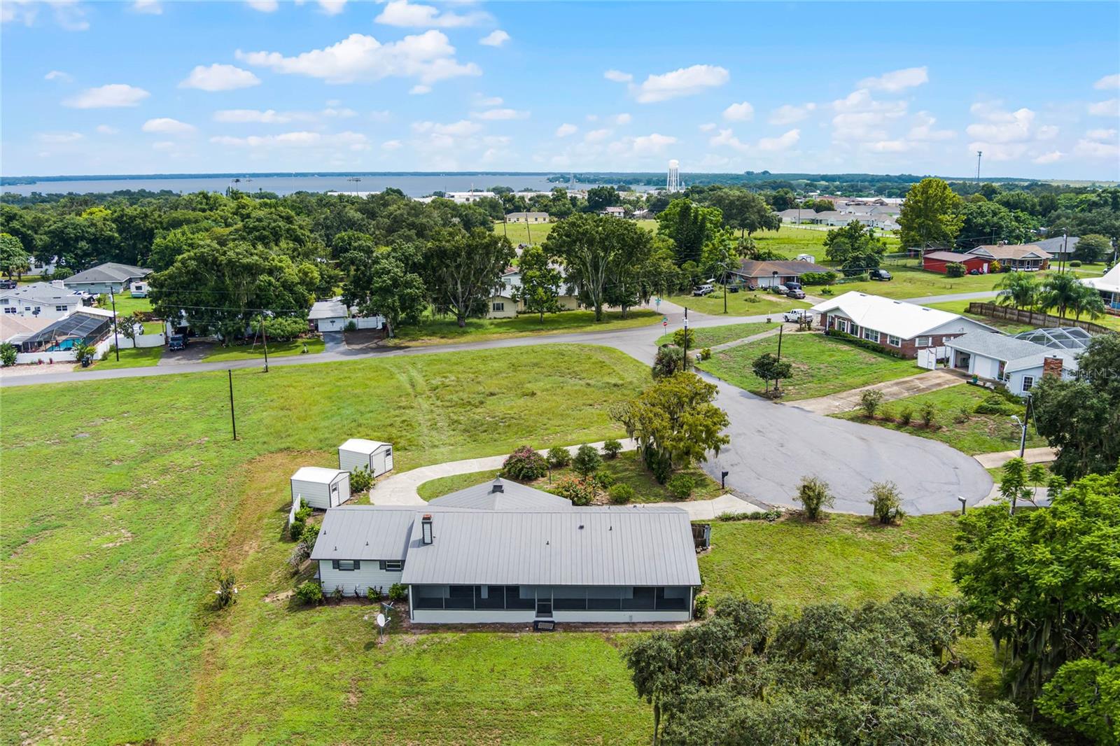 405 W 4TH CT, FROSTPROOF, FL, 33843